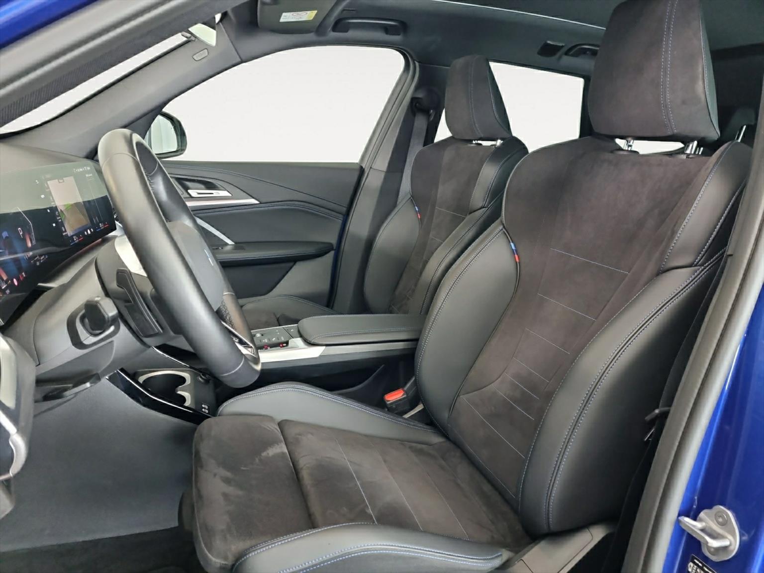 BMW X1 xDrive 20d 48V M Sport Hybrid-image-4