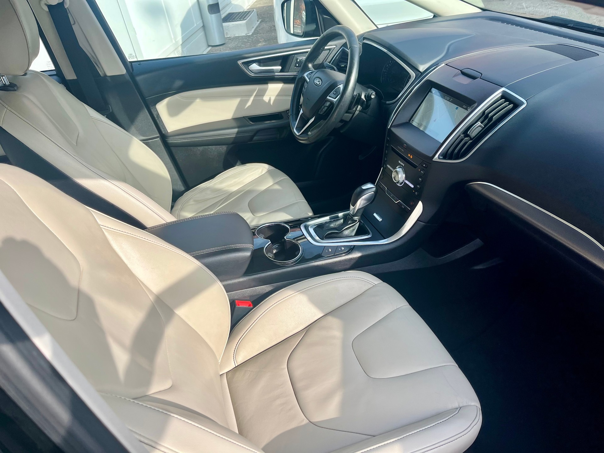 FORD S-Max 2.0 TDCi Titanium AWD PowerShift-*7Plätzer*CH Fahrzeug*-image-29