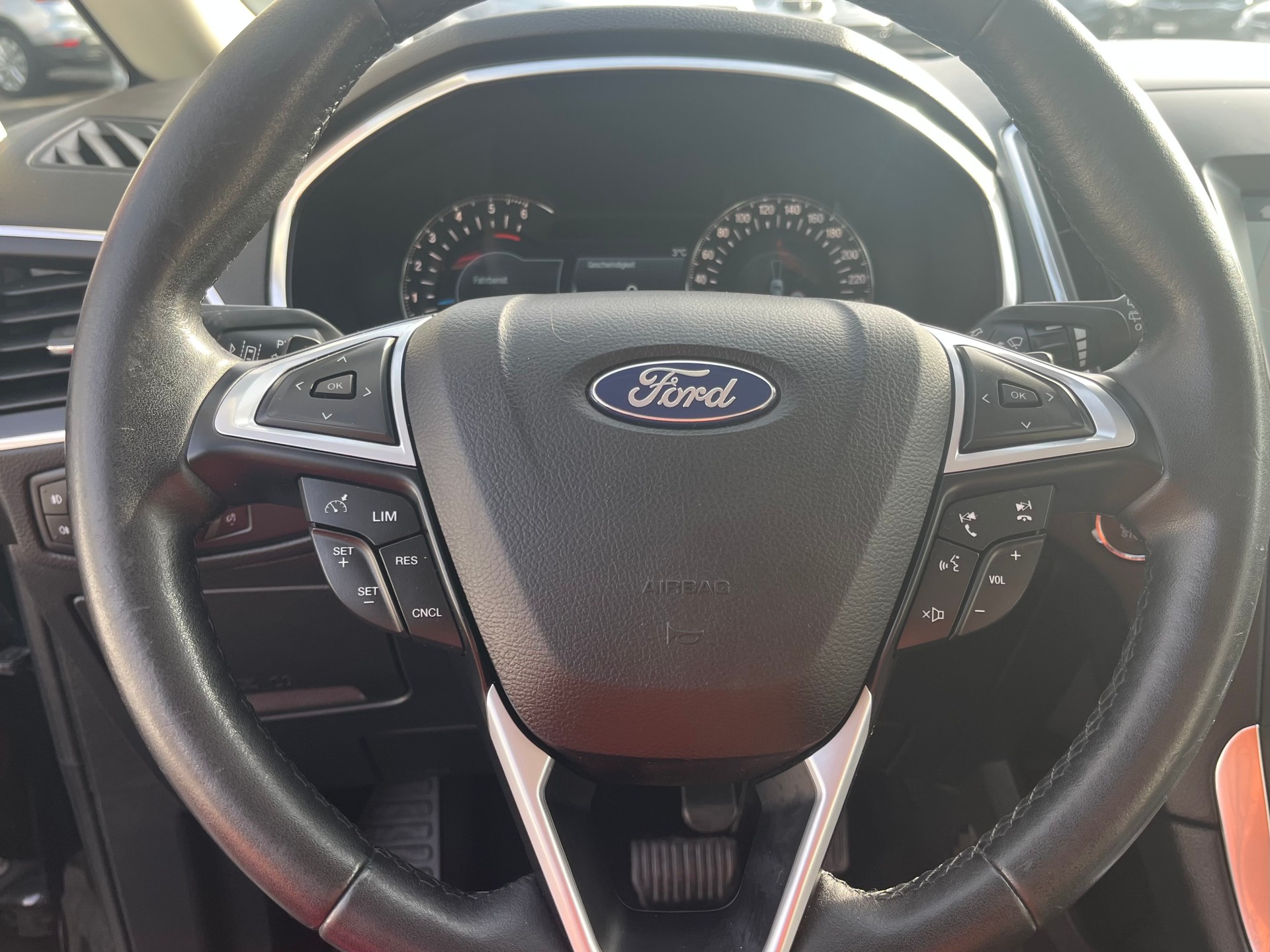FORD S-Max 2.0 TDCi Titanium AWD PowerShift-*7Plätzer*CH Fahrzeug*-image-21