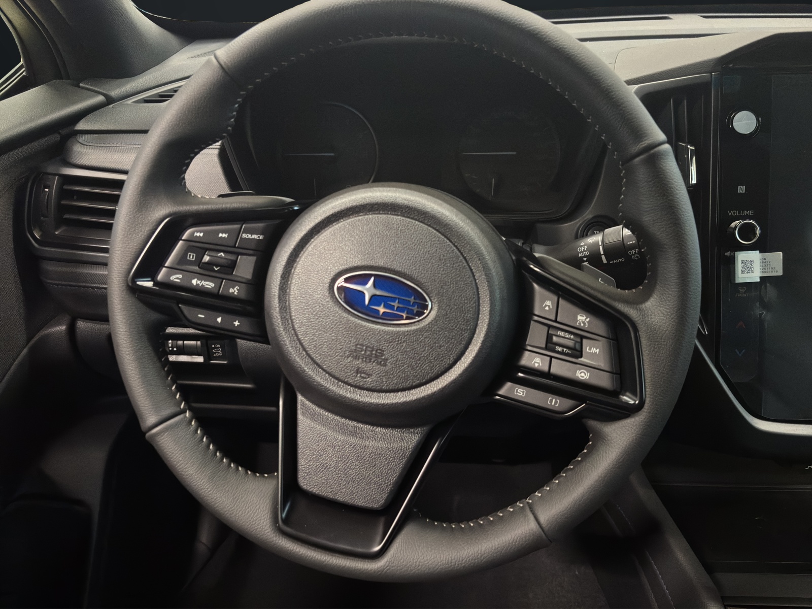 SUBARU Forester Station 2.0i e-Boxer Swiss Plus-image-9