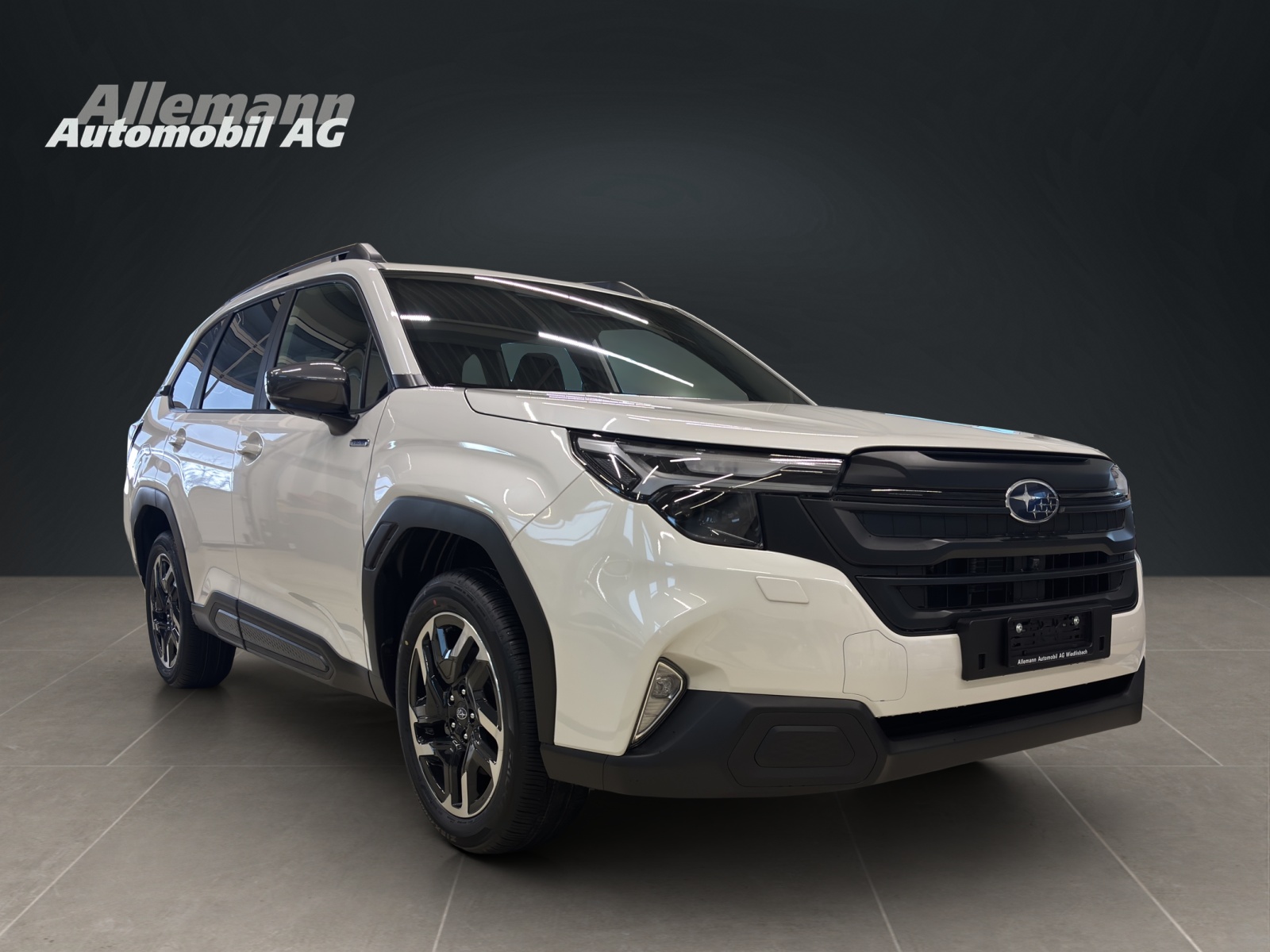 SUBARU Forester Station 2.0i e-Boxer Swiss Plus-image-7