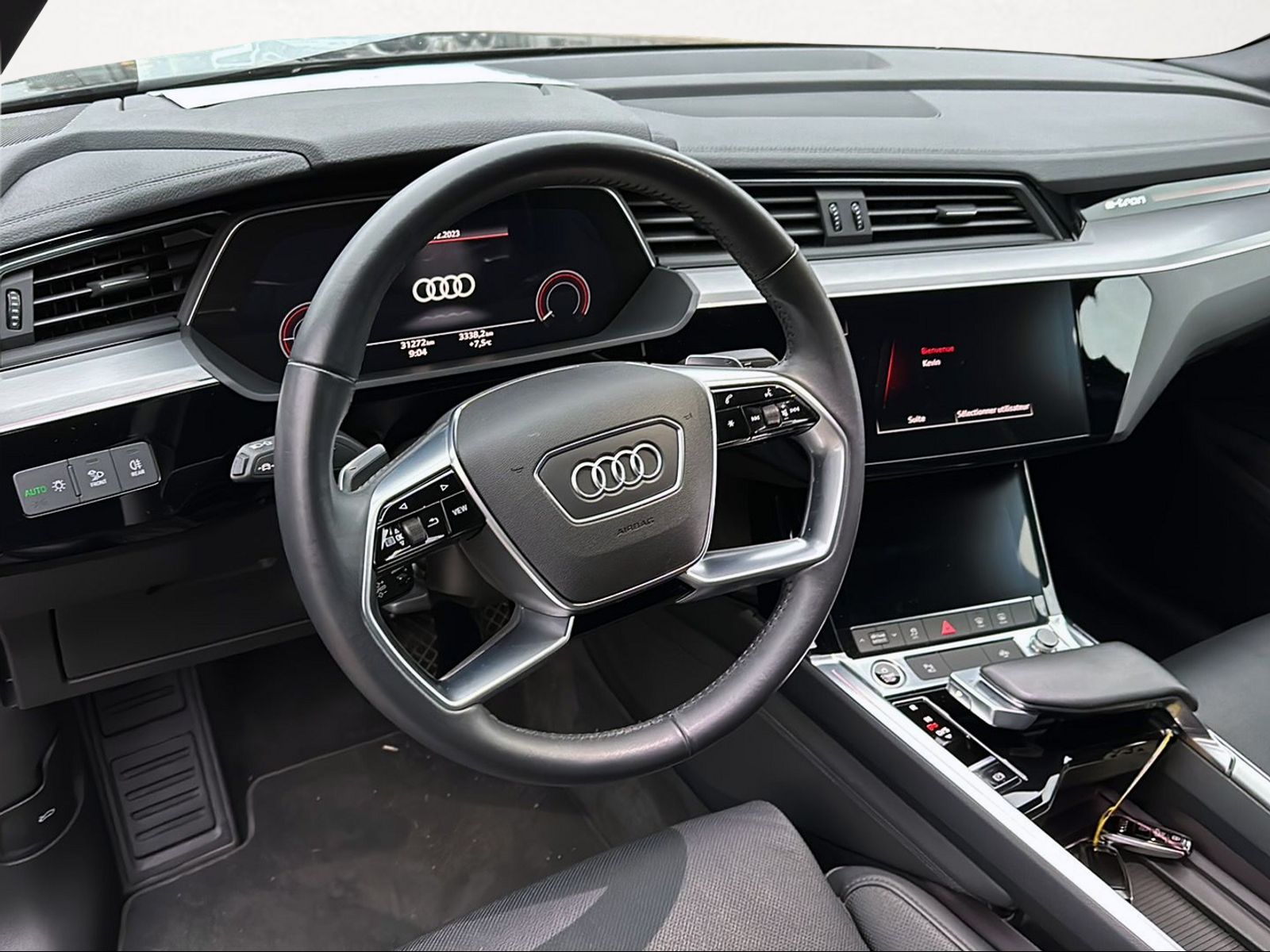 AUDI e-tron 50 Sportback S Line quattro-image-6