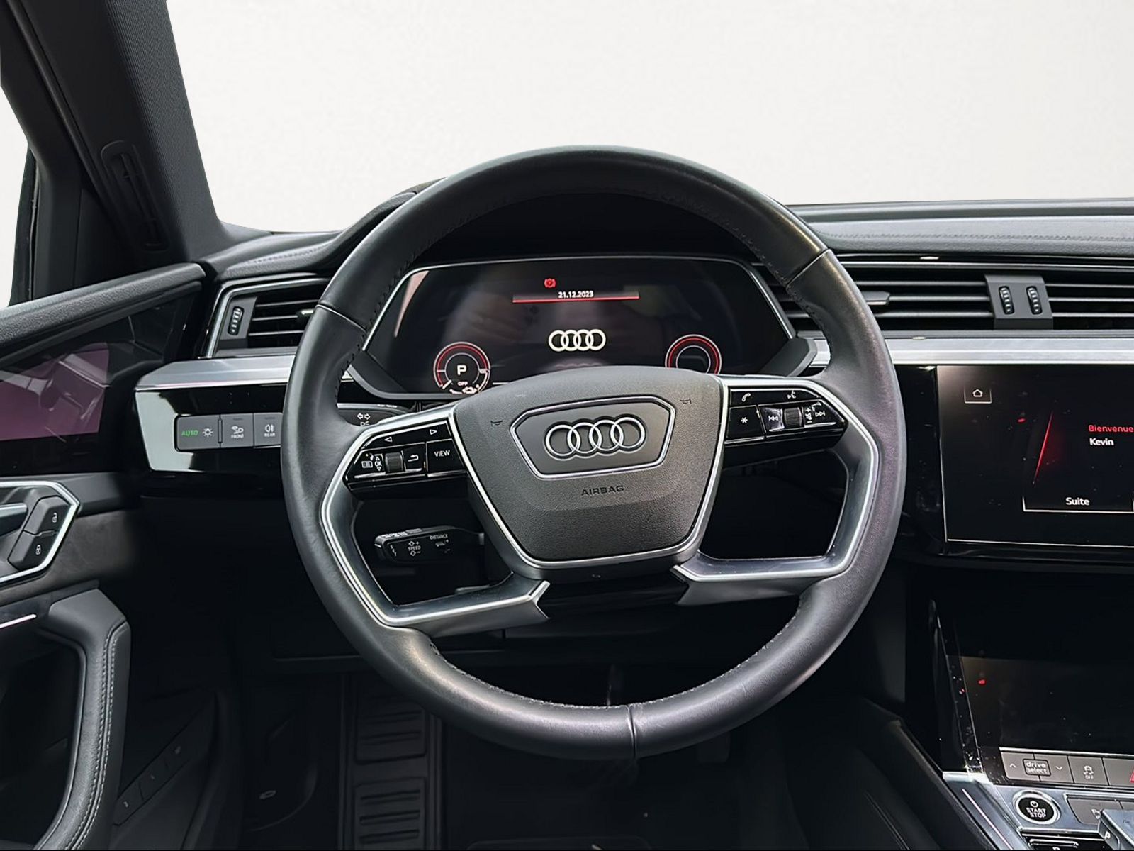 AUDI e-tron 50 Sportback S Line quattro-image-7
