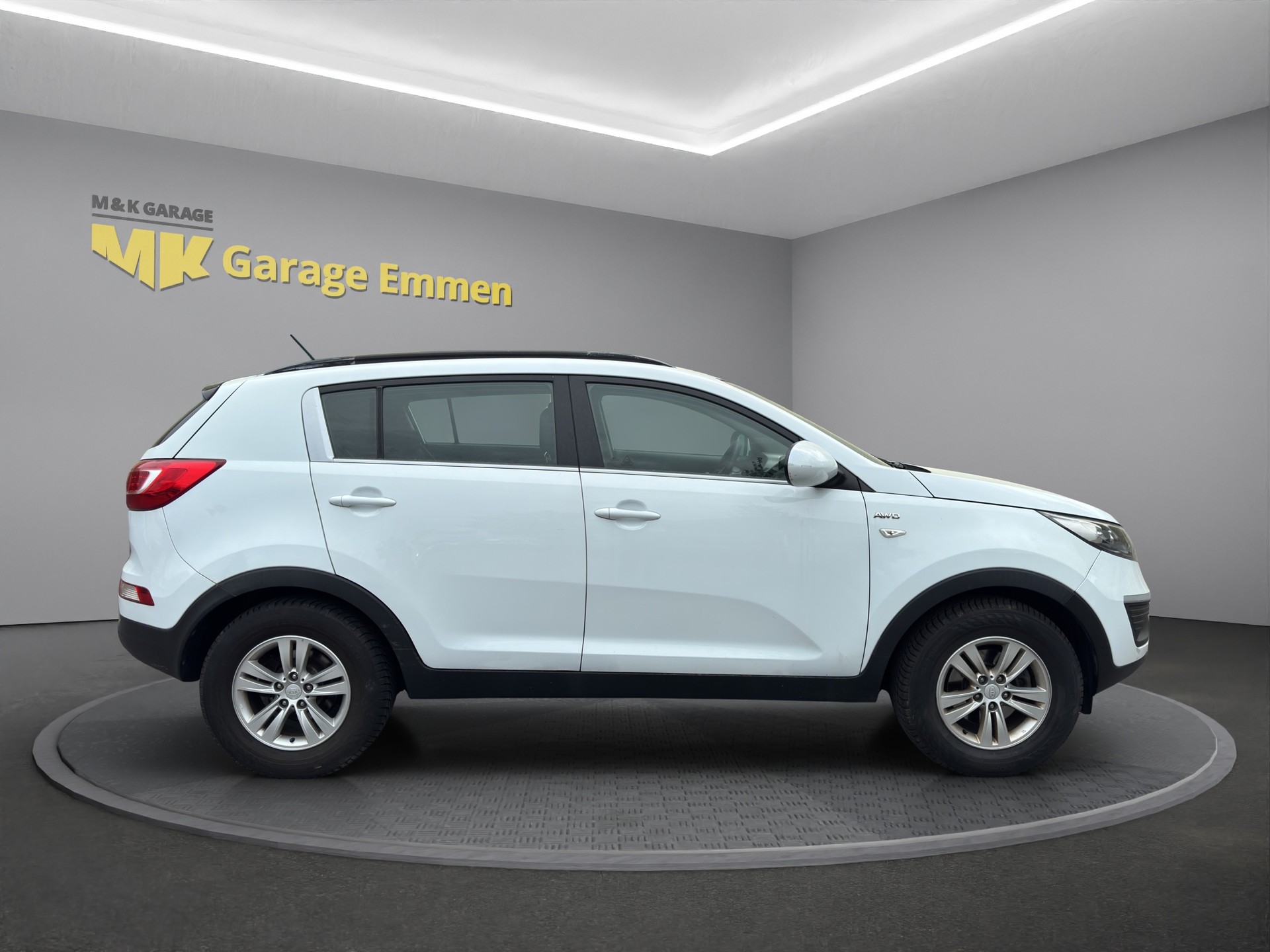 KIA Sportage 2.0 Trend 4WD Automatic-image-5