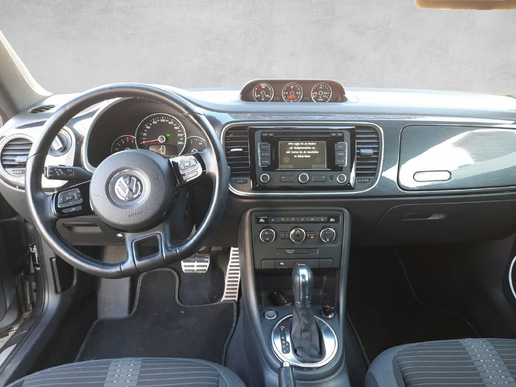 VW Beetle 2.0 TSI Sport DSG-image-5