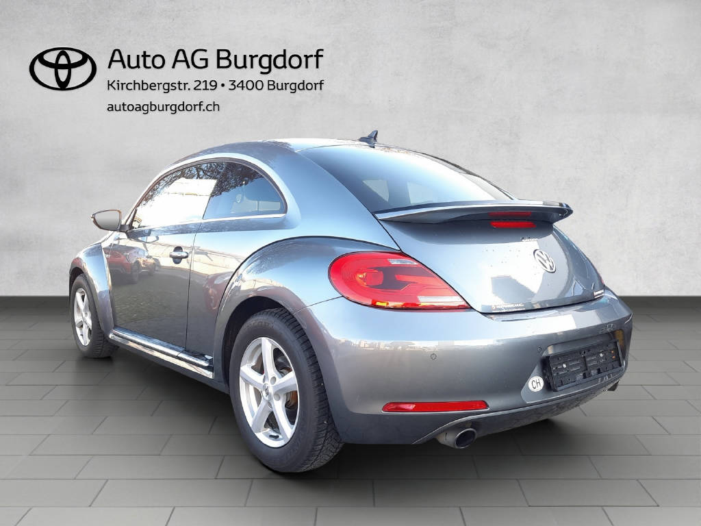 VW Beetle 2.0 TSI Sport DSG-image-2