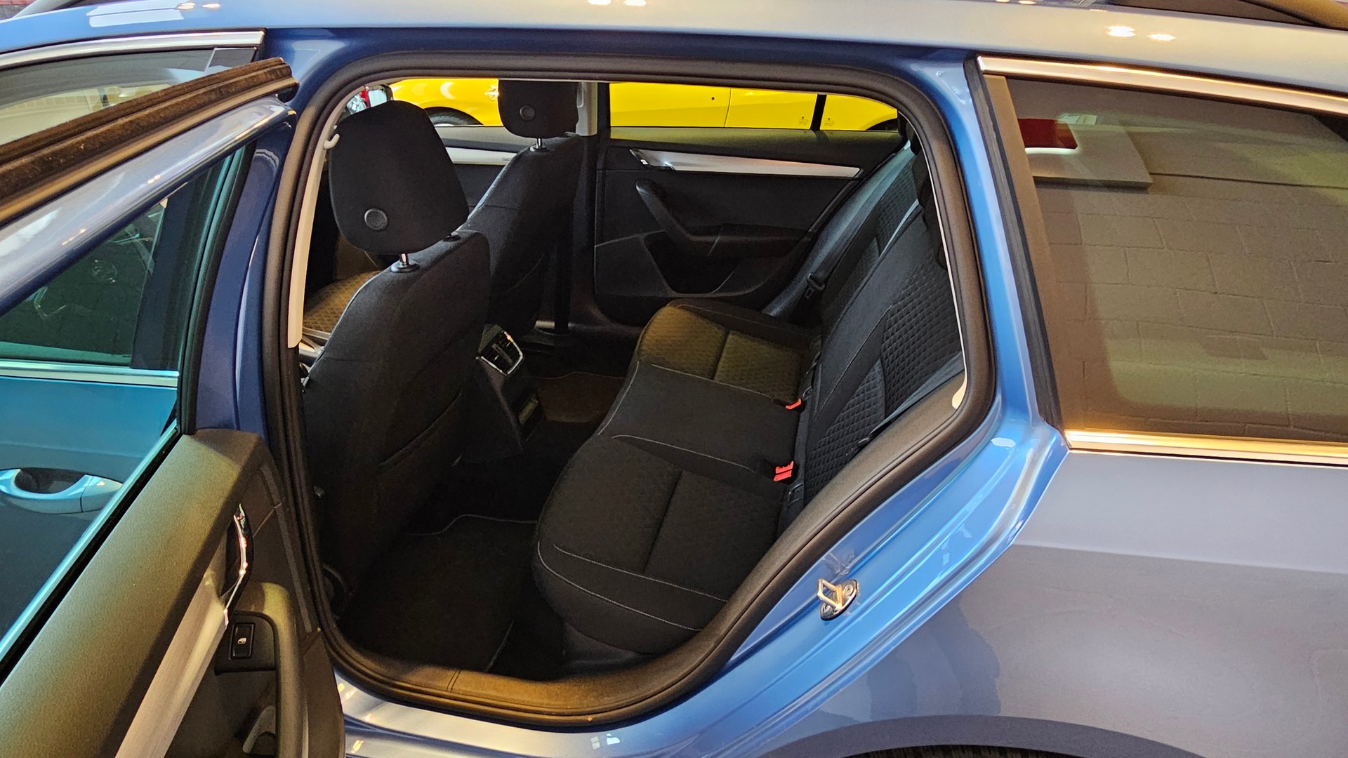 SKODA Octavia 1.4 TSI Swiss Ed.-image-18