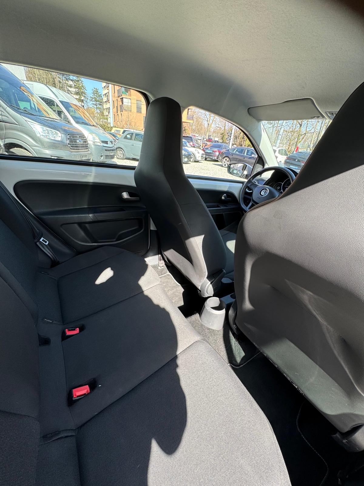 VW Up 1.0 MPI EcoFuel move up-image-10