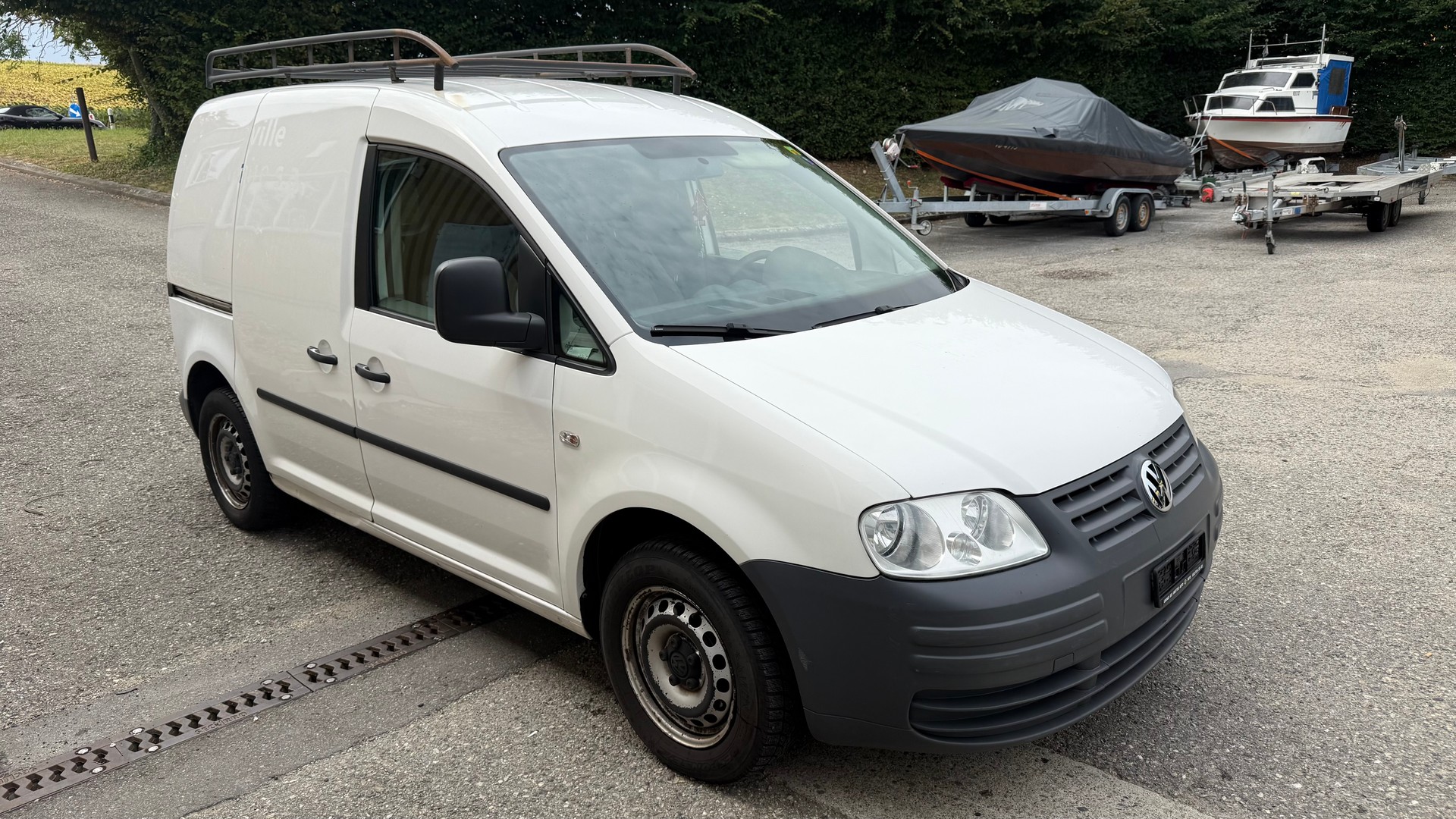 VW Caddy 1.4-image-0