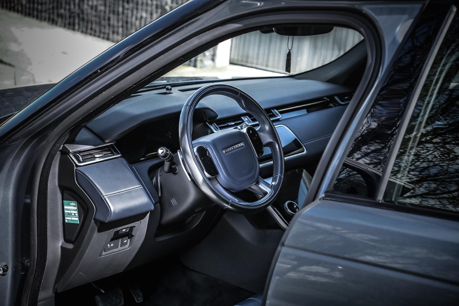 LAND ROVER Range Rover Velar D 300 S Automatic oder Leasing übernehmen für 535.- ohne Anzahlung-image-9