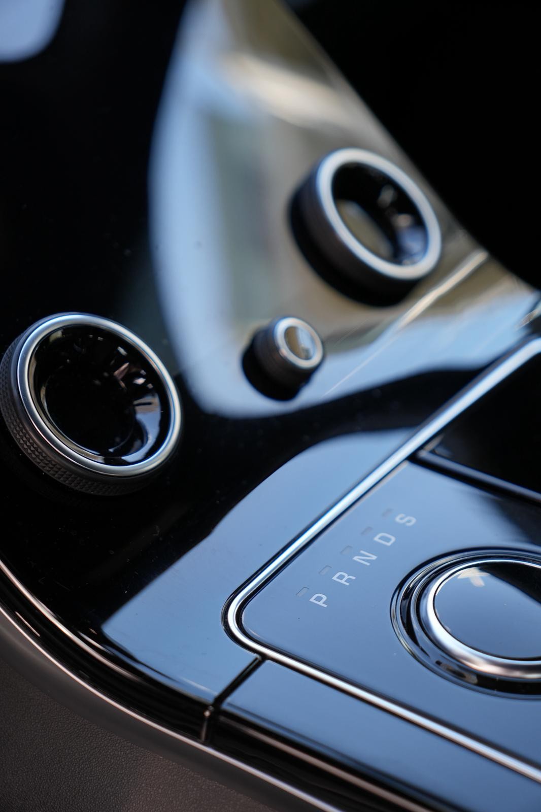 LAND ROVER Range Rover Velar D 300 S Automatic oder Leasing übernehmen für 535.- ohne Anzahlung-image-10