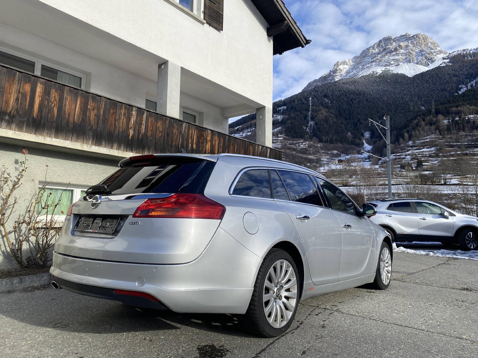 OPEL Insignia Sports Tourer 2.0 CDTi 160 Sport-image-3
