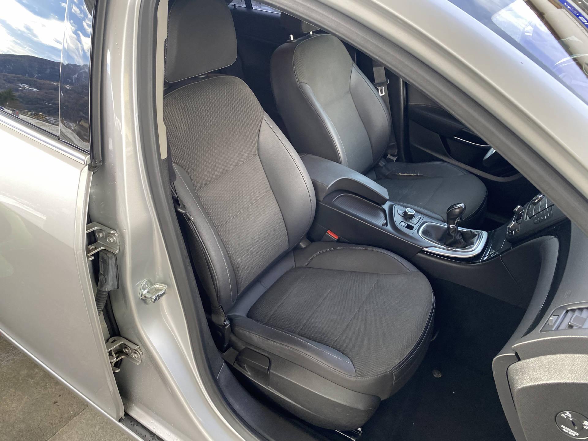 OPEL Insignia Sports Tourer 2.0 CDTi 160 Sport-image-7