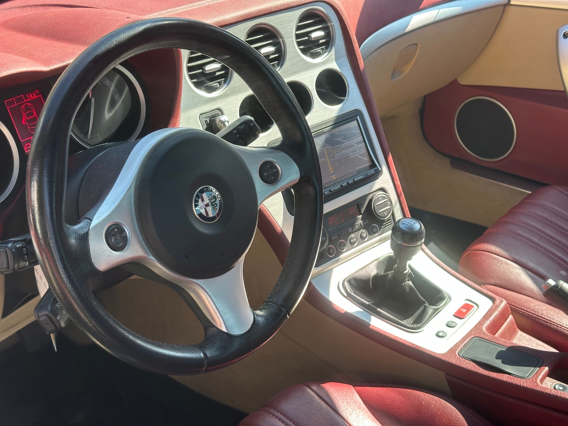 ALFA ROMEO Spider 2.2 JTS-image-8