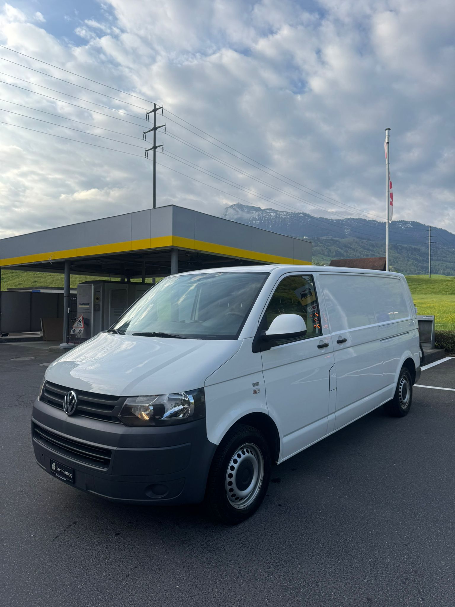 VW T5 2.0 TDI-image-2