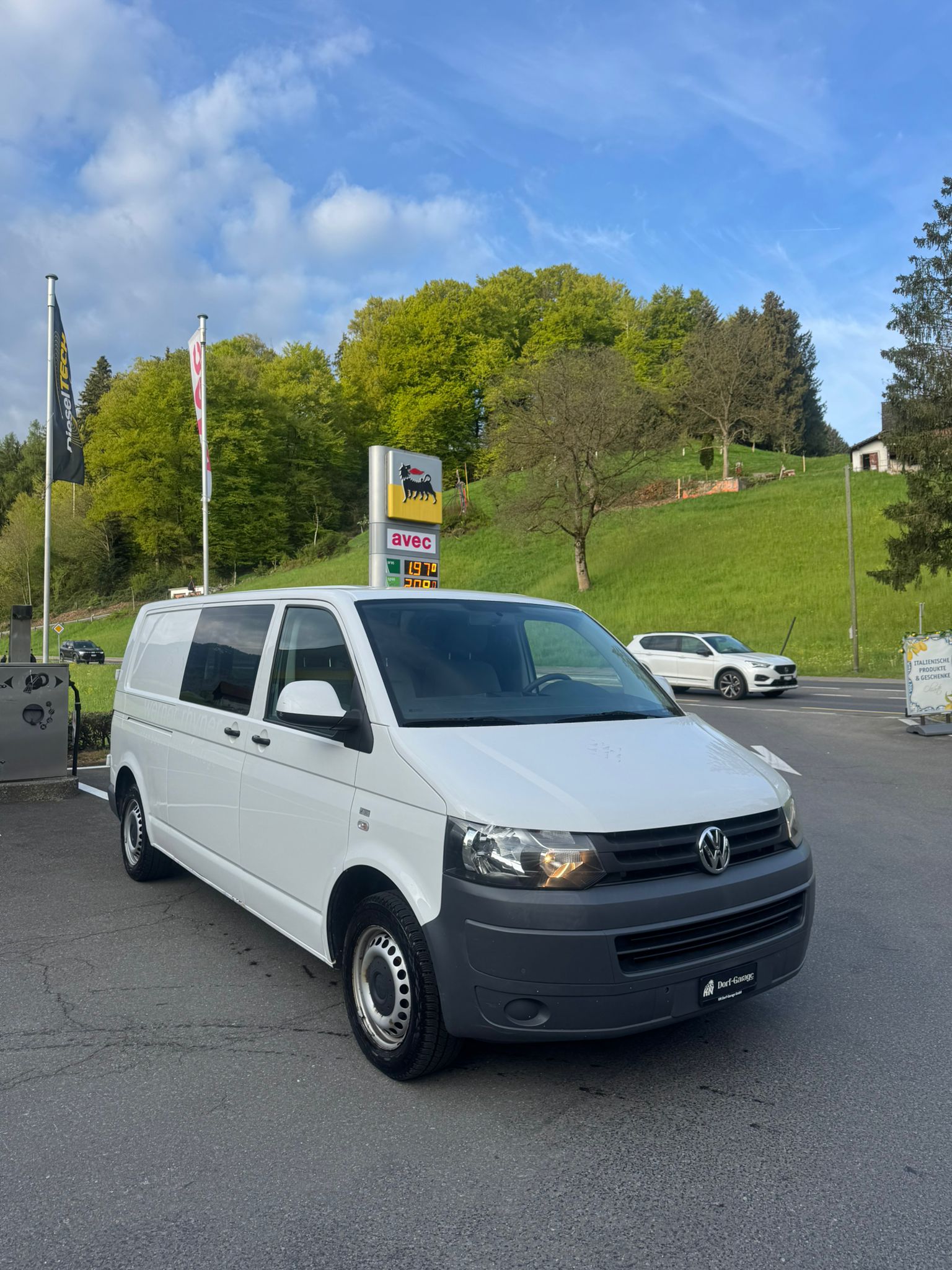 VW T5 2.0 TDI-image-0