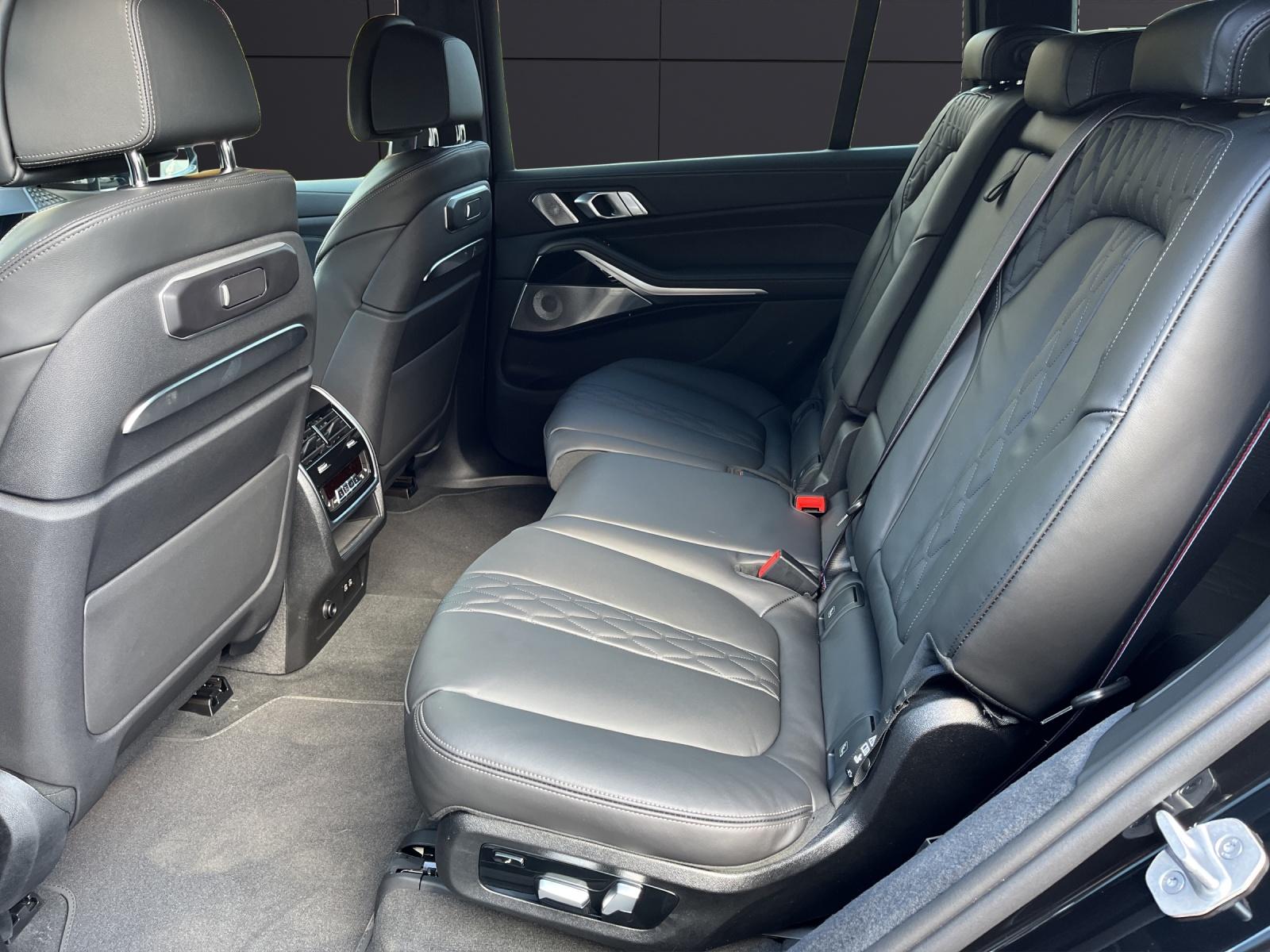 BMW X7 40d xDrive-image-13