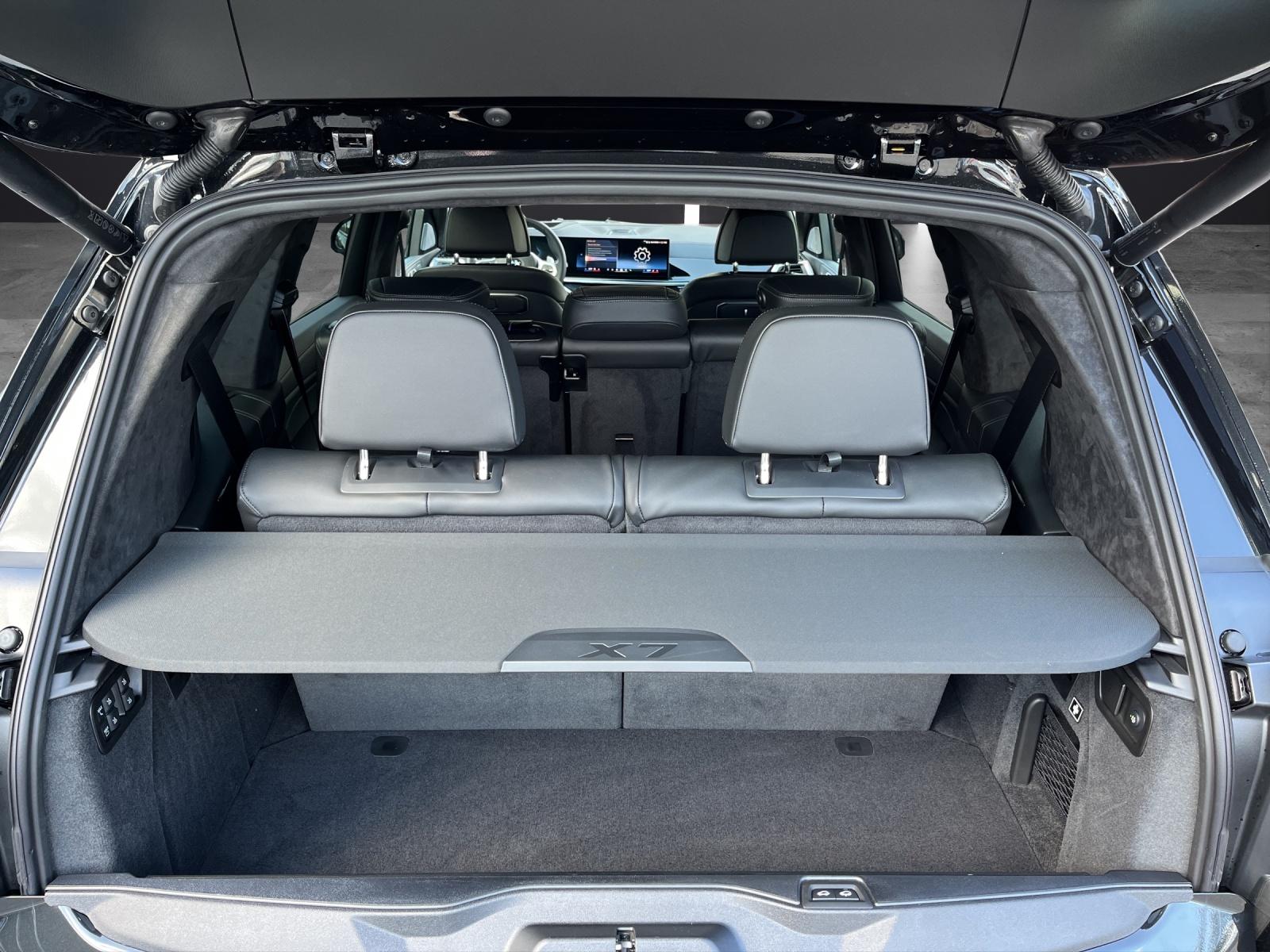 BMW X7 40d xDrive-image-9