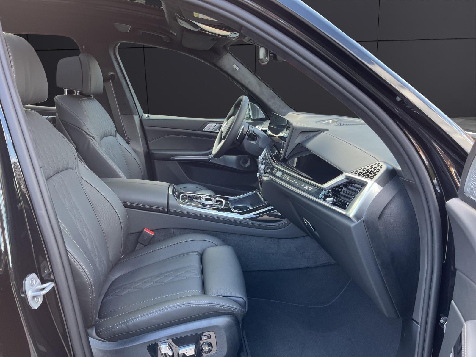 BMW X7 40d xDrive-image-18