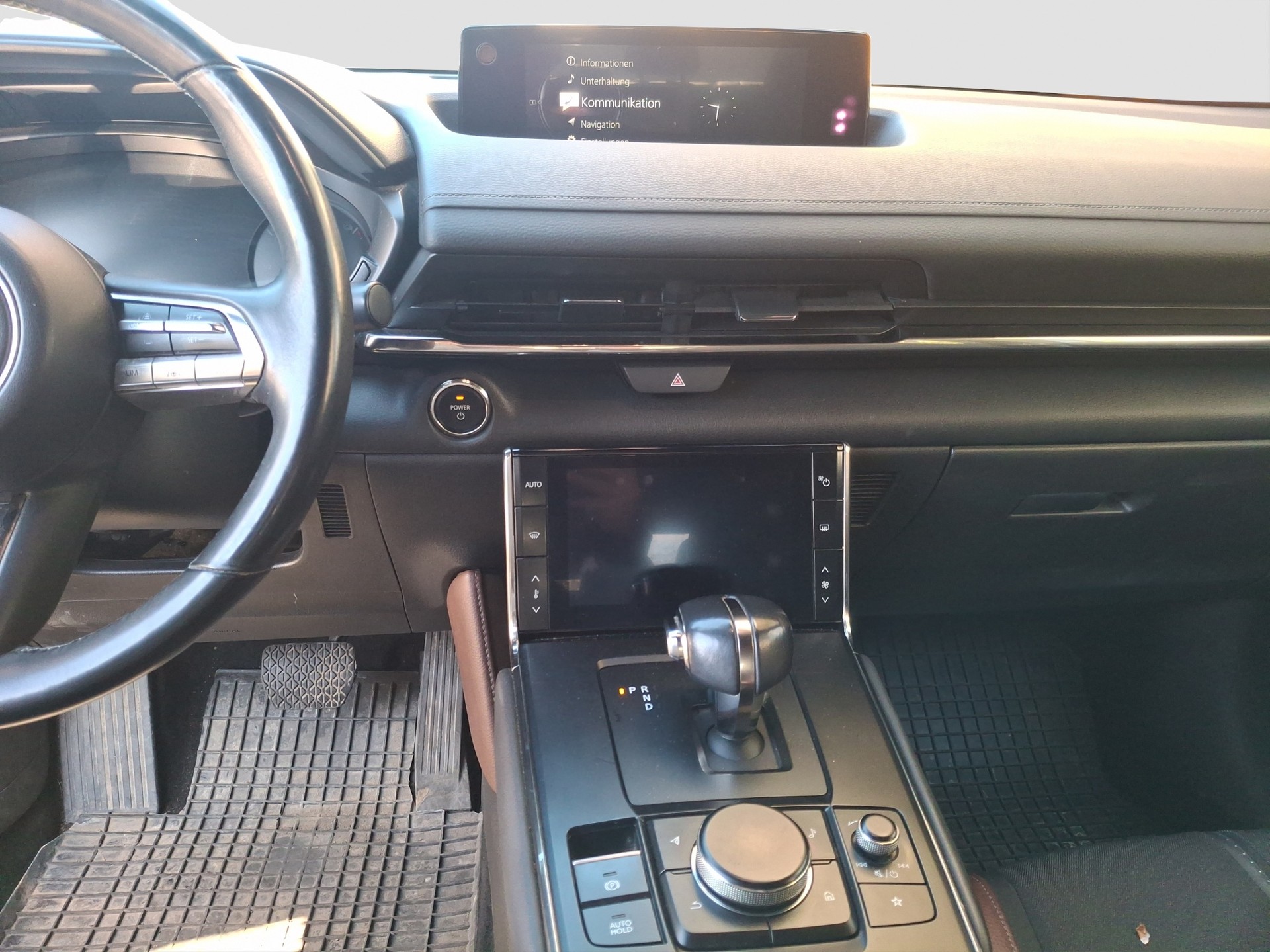 MAZDA MX-30 e-Skyactiv Revolution-image-10