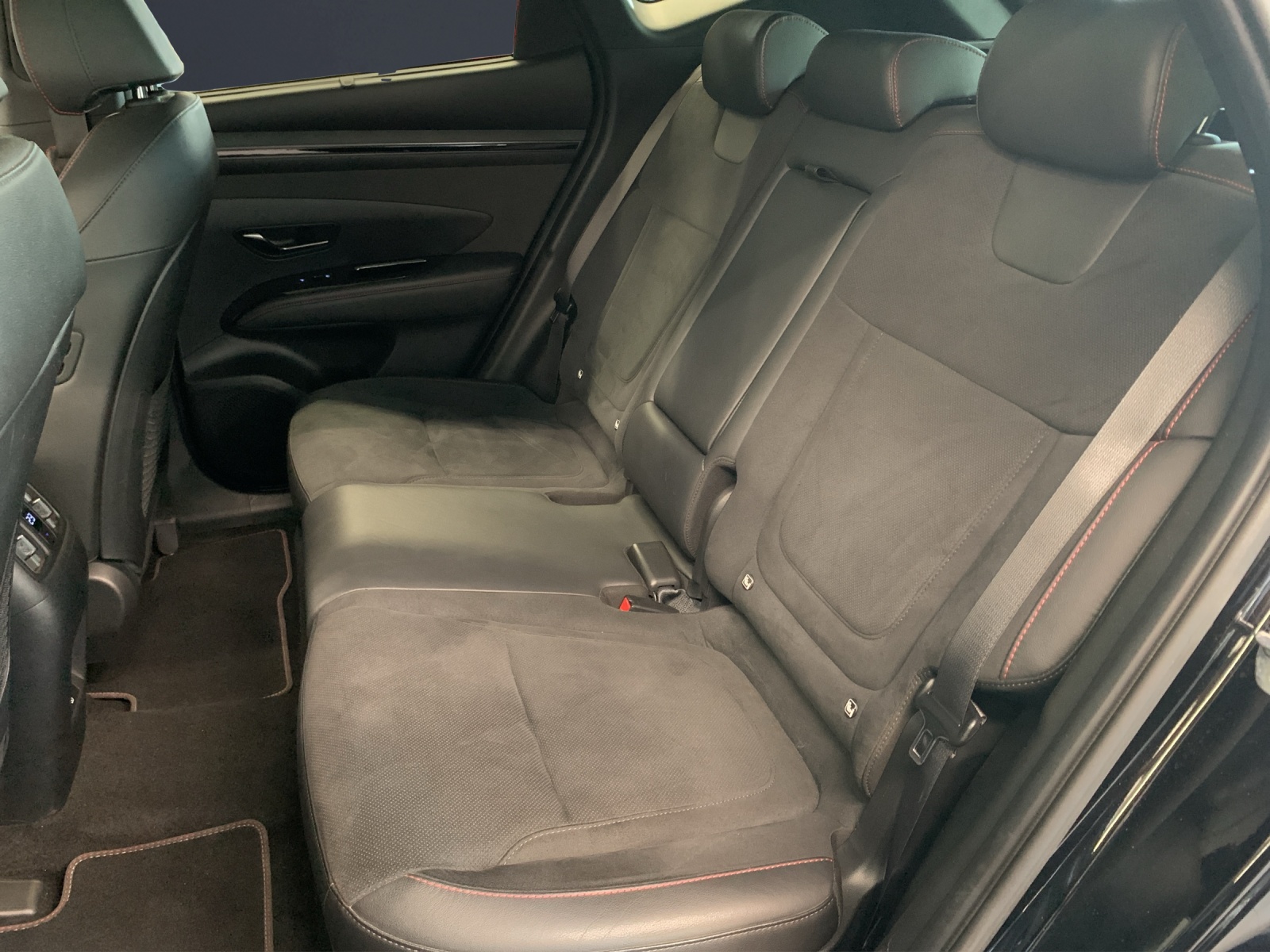 HYUNDAI Tucson 1.6 PHEV NLine 4WD-image-10