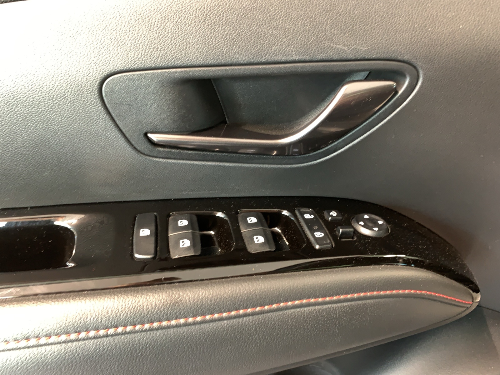 HYUNDAI Tucson 1.6 PHEV NLine 4WD-image-11
