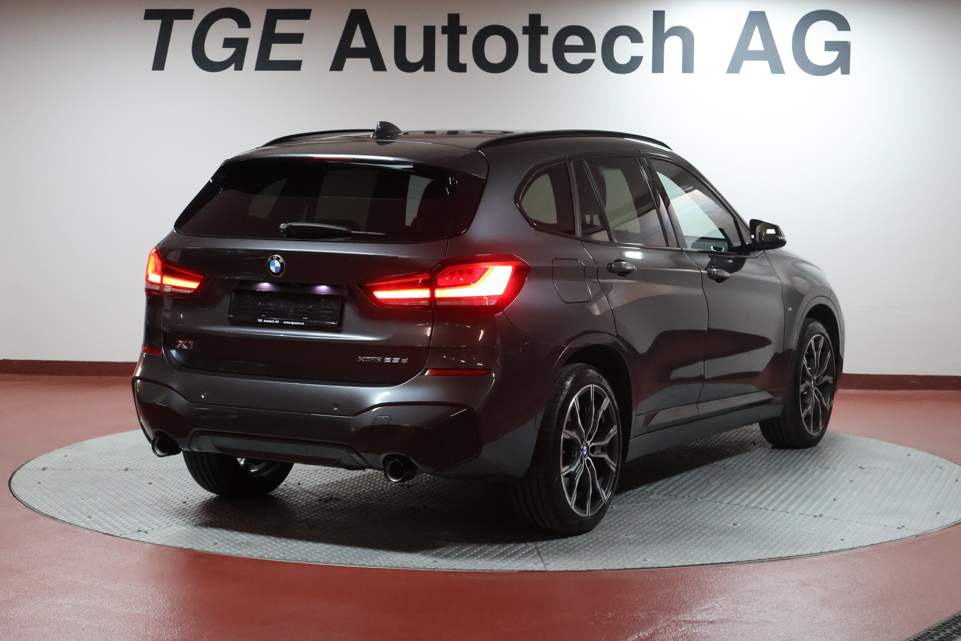BMW X1 xDrive 25d M Sport Steptronic-image-21