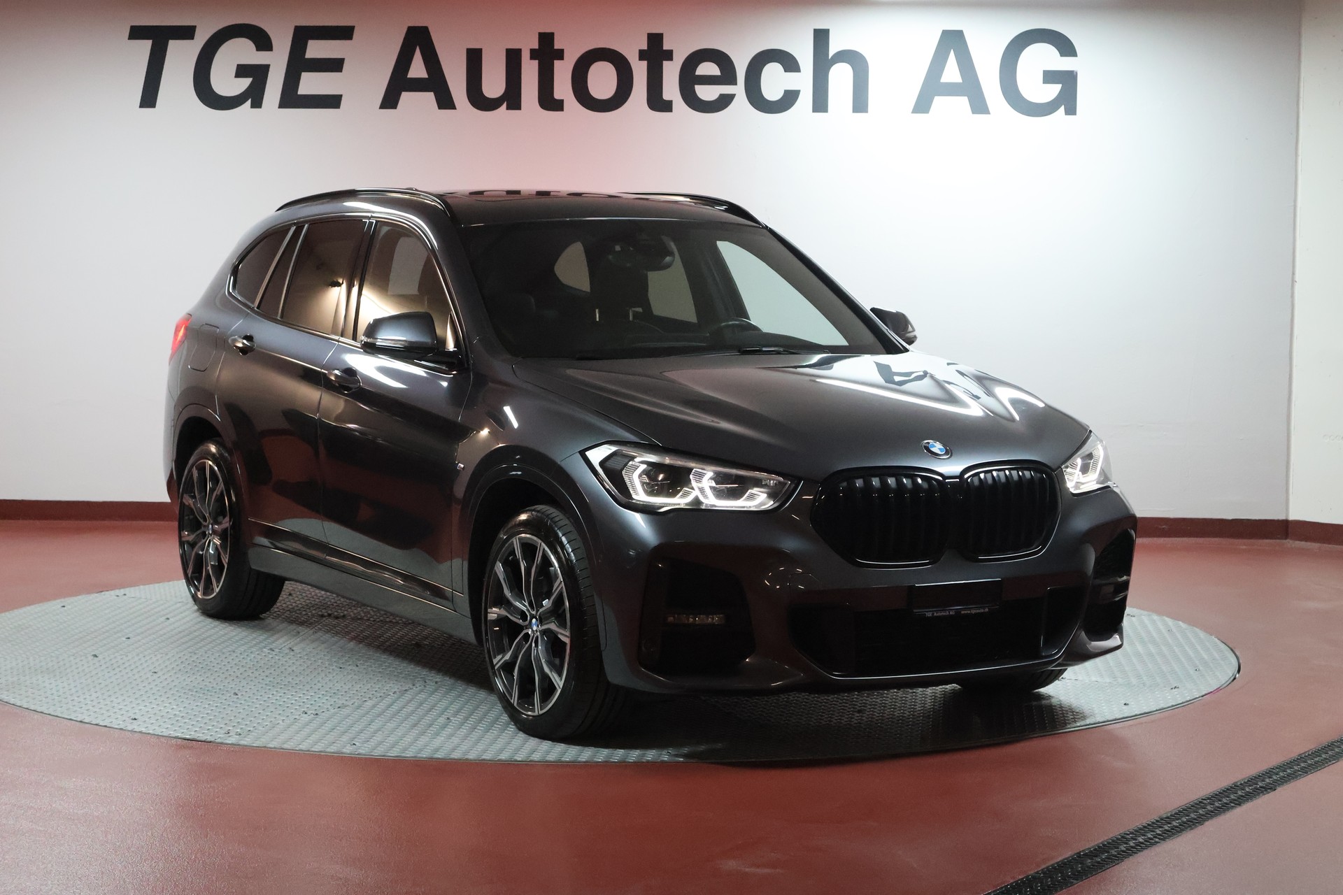 BMW X1 xDrive 25d M Sport Steptronic-image-2