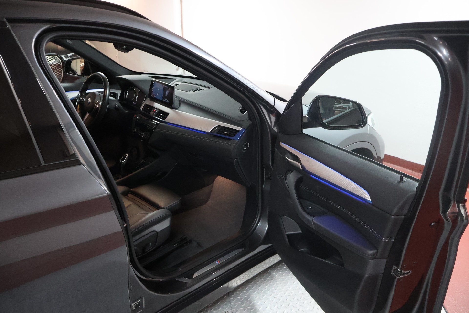 BMW X1 xDrive 25d M Sport Steptronic-image-15