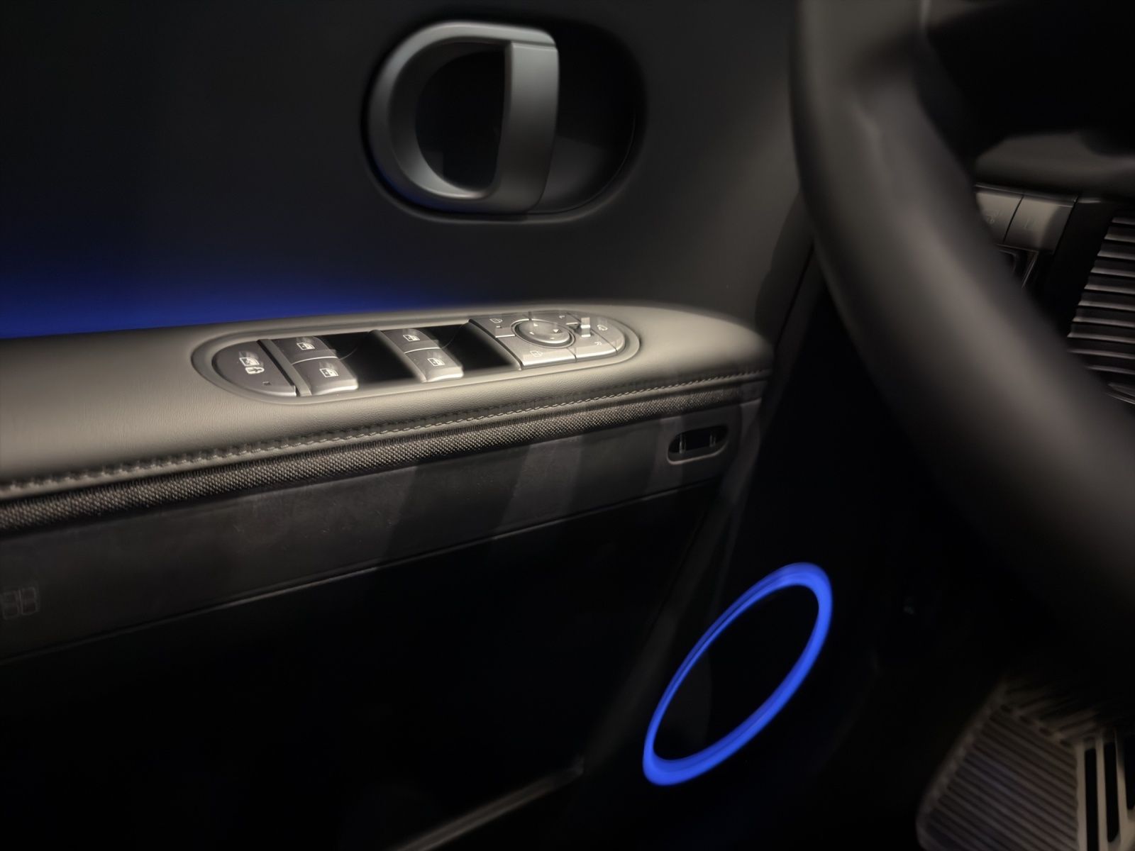 HYUNDAI Ioniq 5 Vertex 84kWh 4WD-image-10
