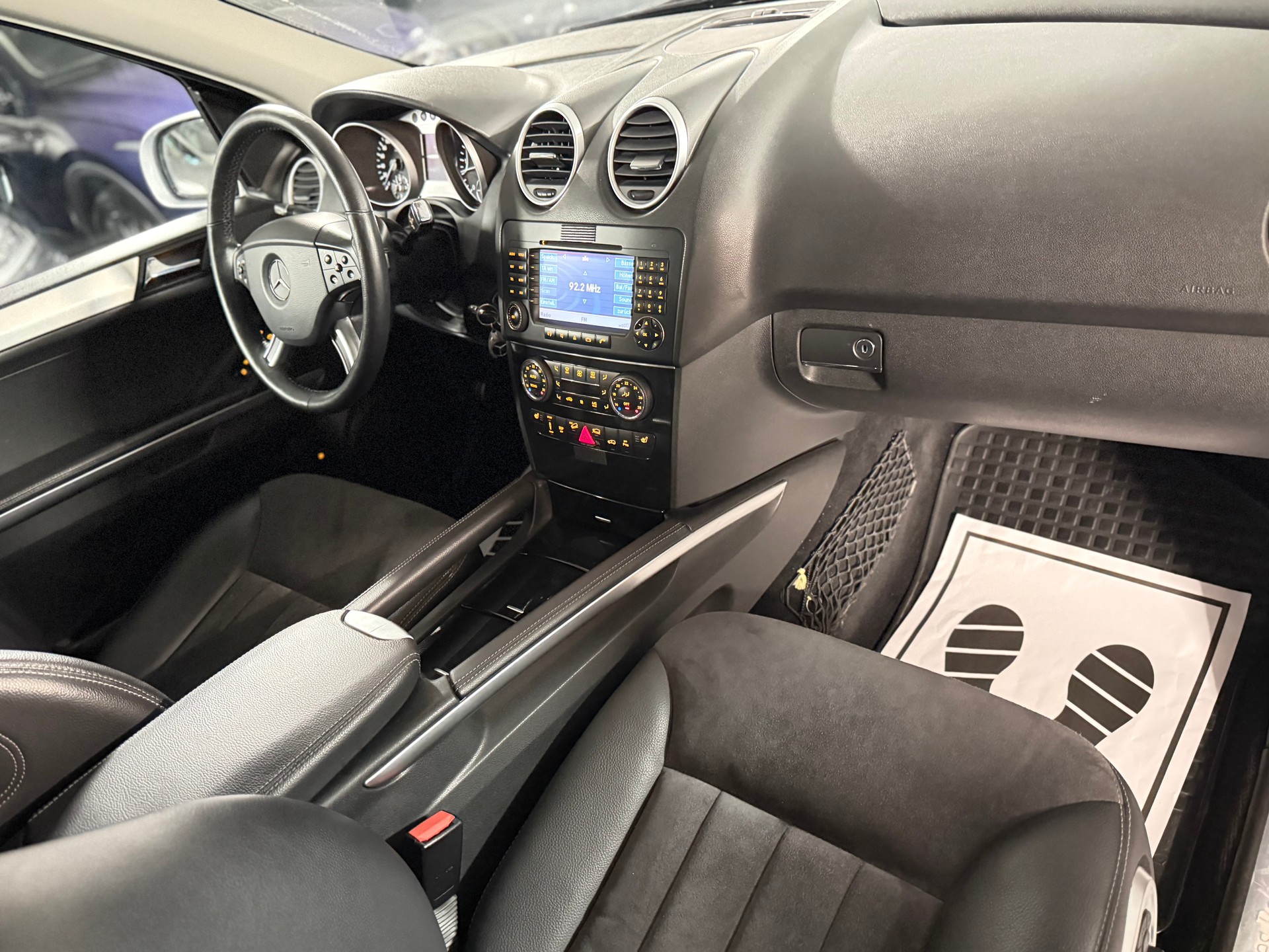 MERCEDES-BENZ ML 420 CDI 4Matic 7G-Tronic-image-12