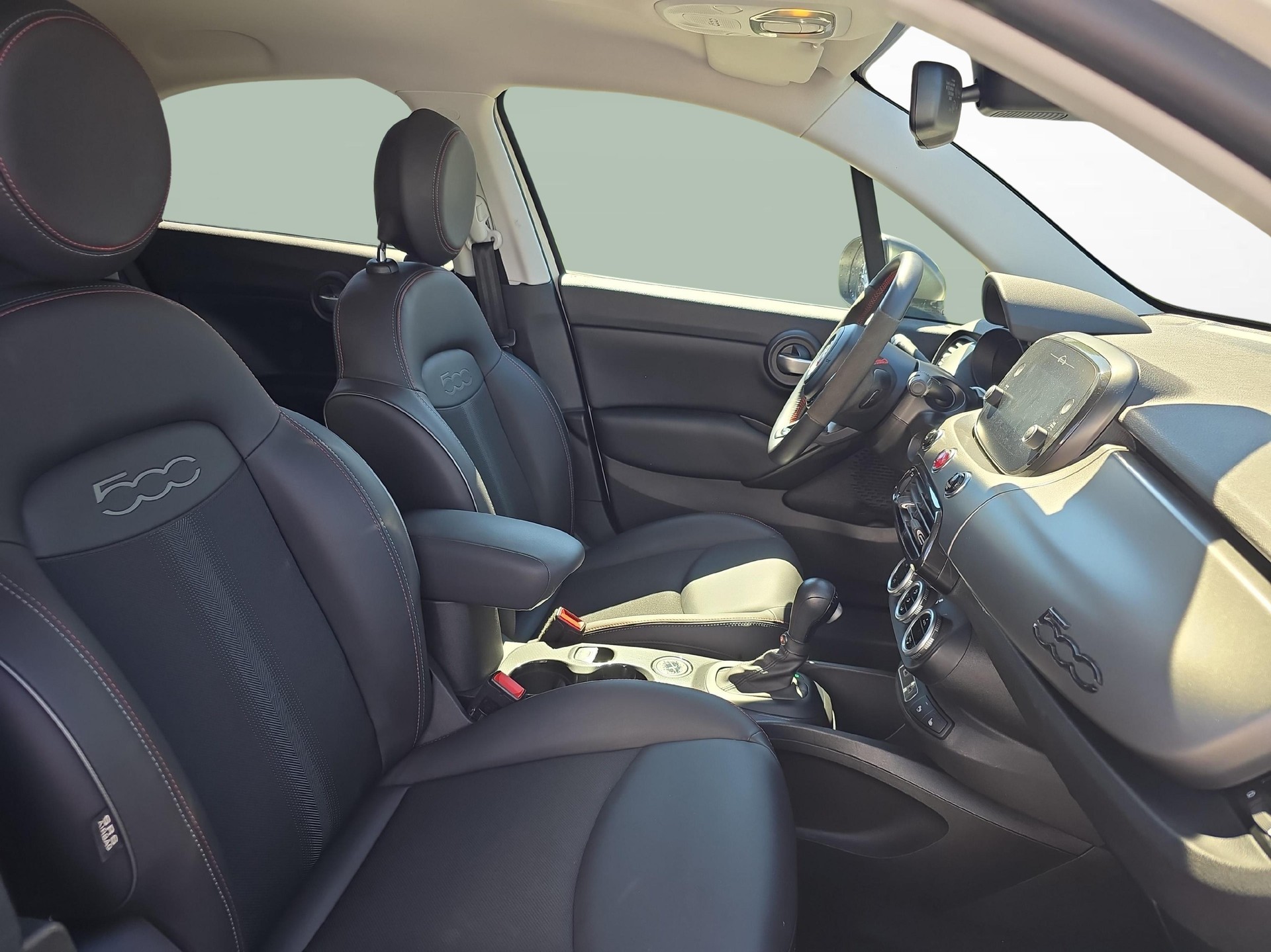 FIAT 500 X 1.5 Hybrid Dolcevita Swiss Edition / ab 3,99% Leasing bei Abschluss einer Protect Autoversicherung-image-9