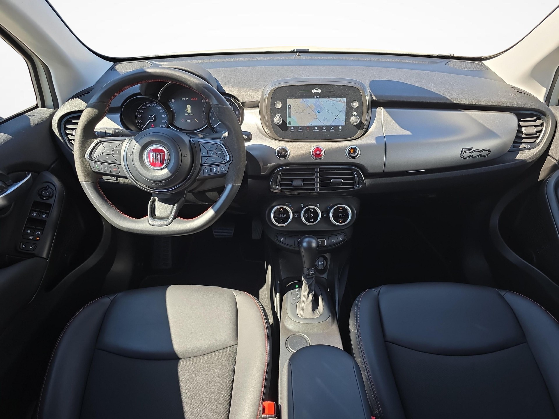 FIAT 500 X 1.5 Hybrid Dolcevita Swiss Edition-image-8