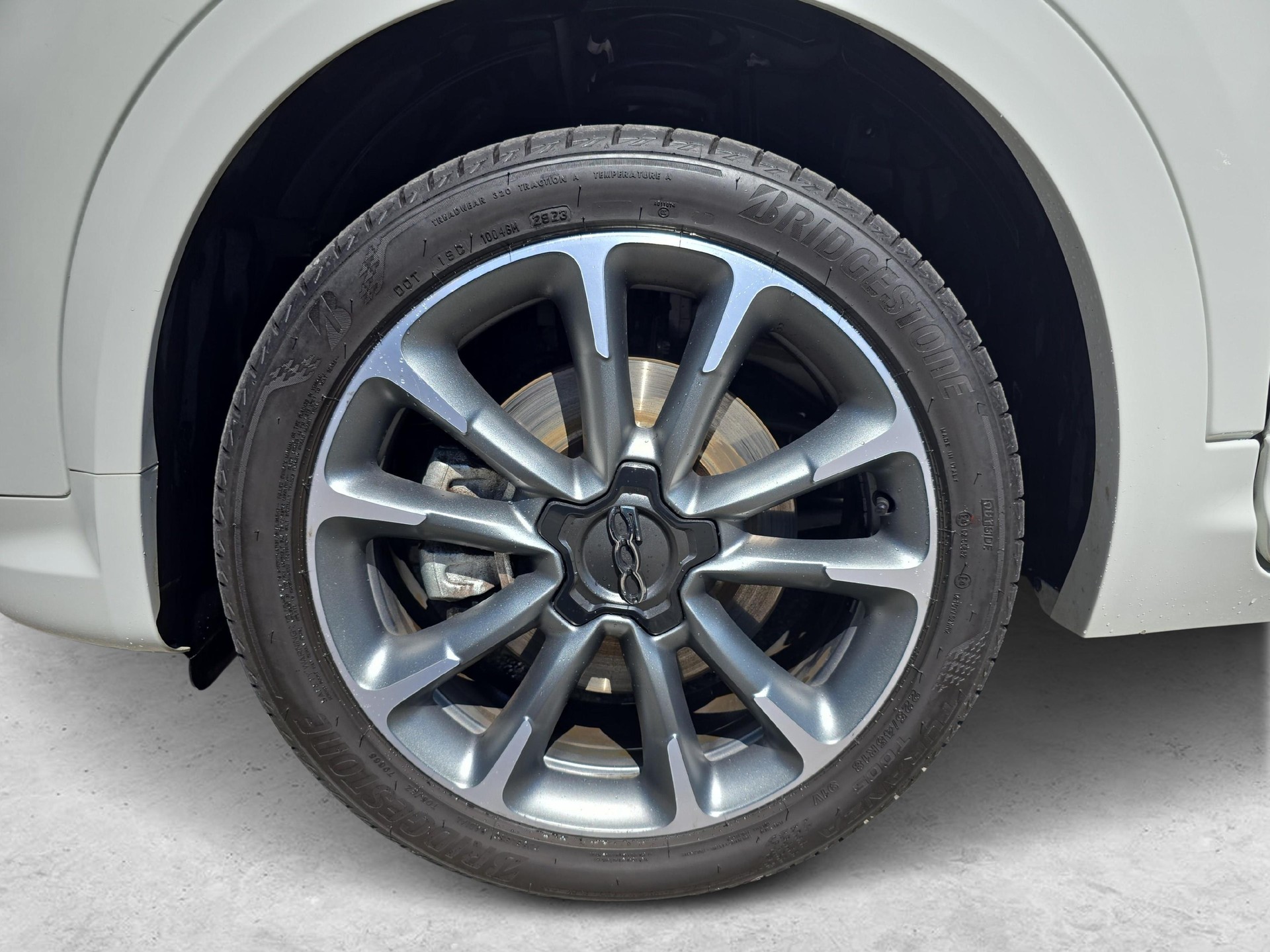 FIAT 500 X 1.5 Hybrid Dolcevita Swiss Edition-image-19