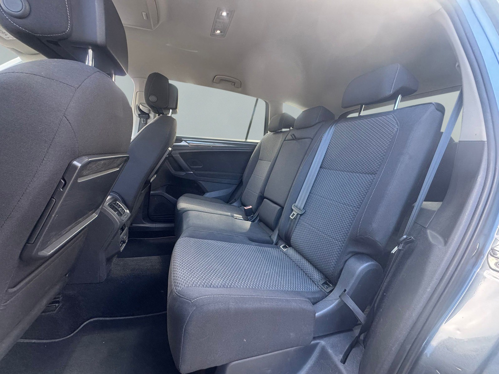 VW Tiguan Allspace 2.0TSI Comfortline 4Motion DSG-image-6