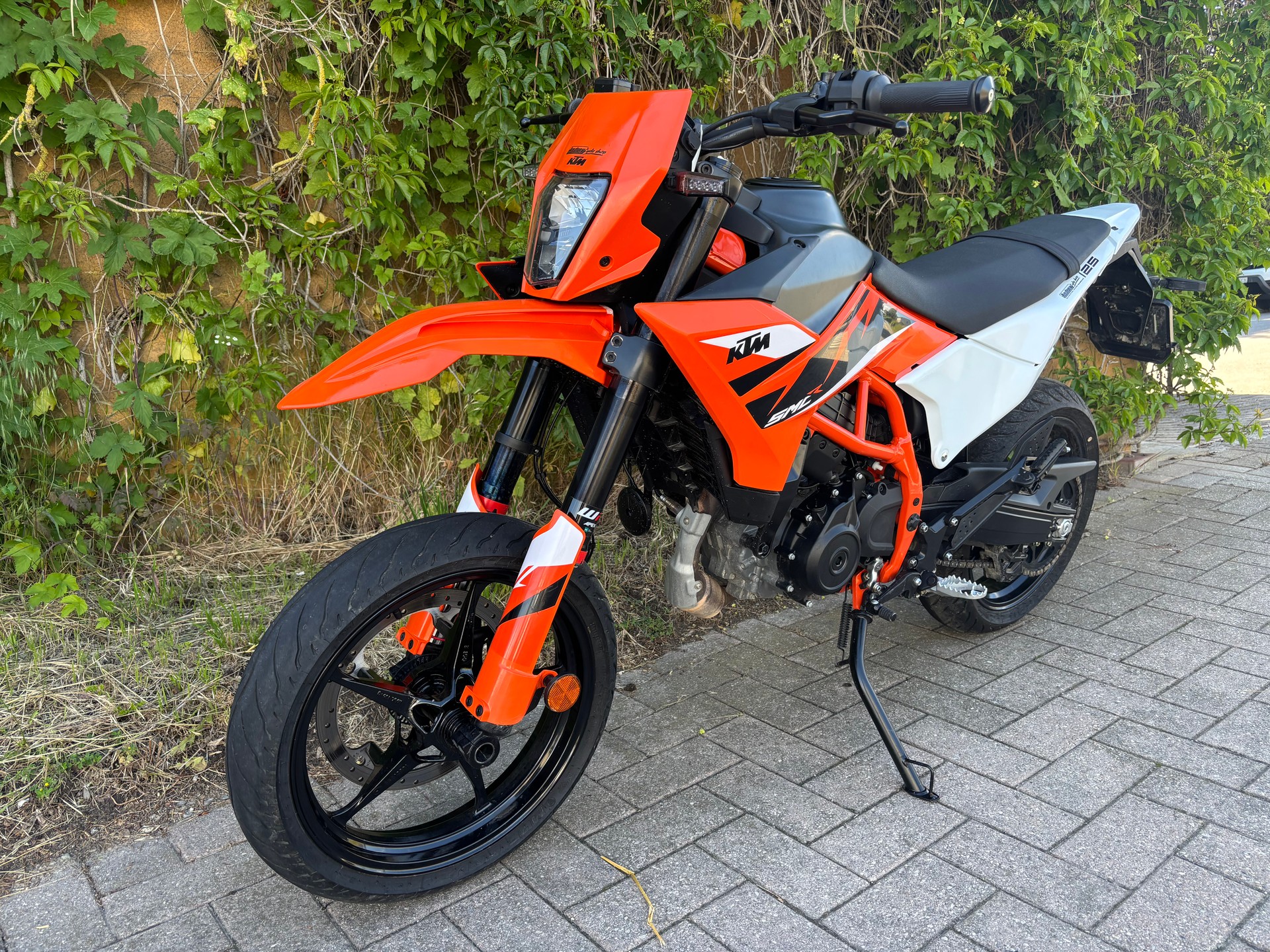 KTM 125 SMC R-image-4
