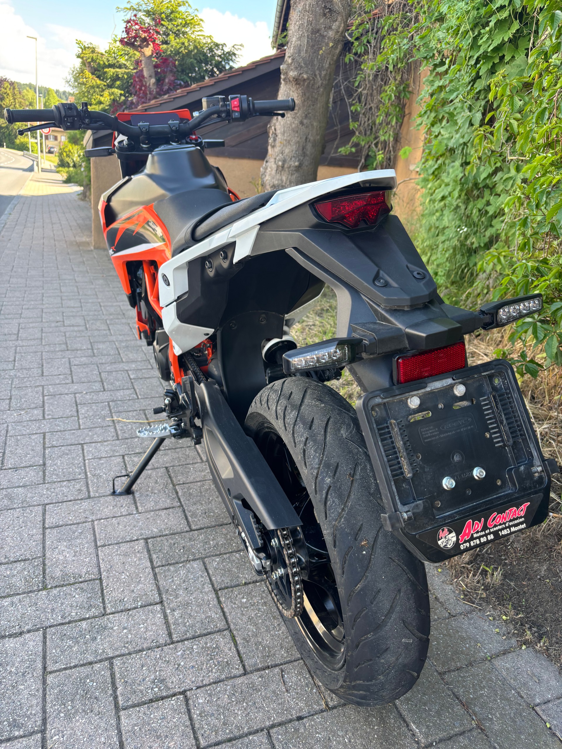 KTM 125 SMC R-image-7