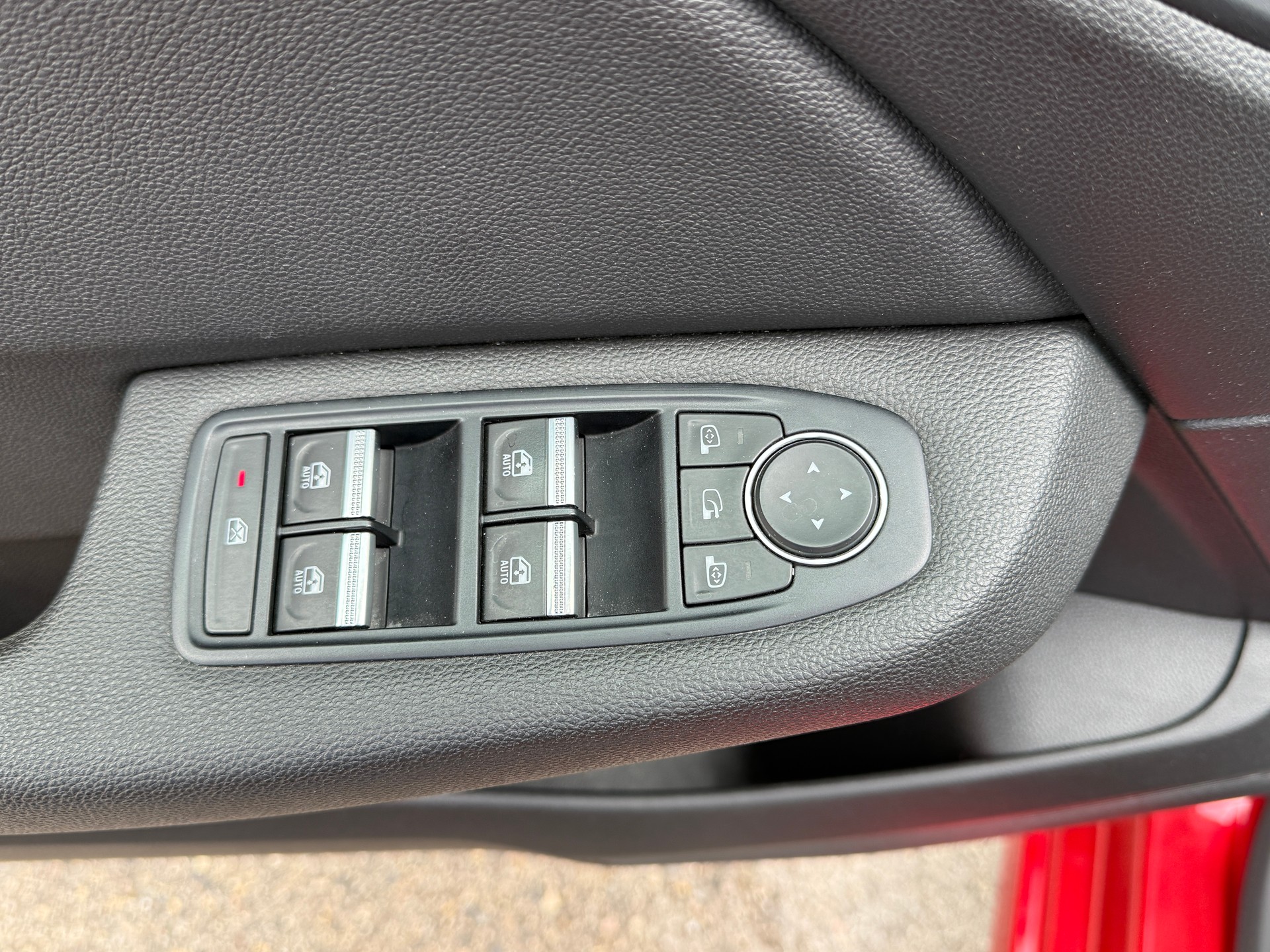 RENAULT Clio 1.6 E-Tech Intens-image-20