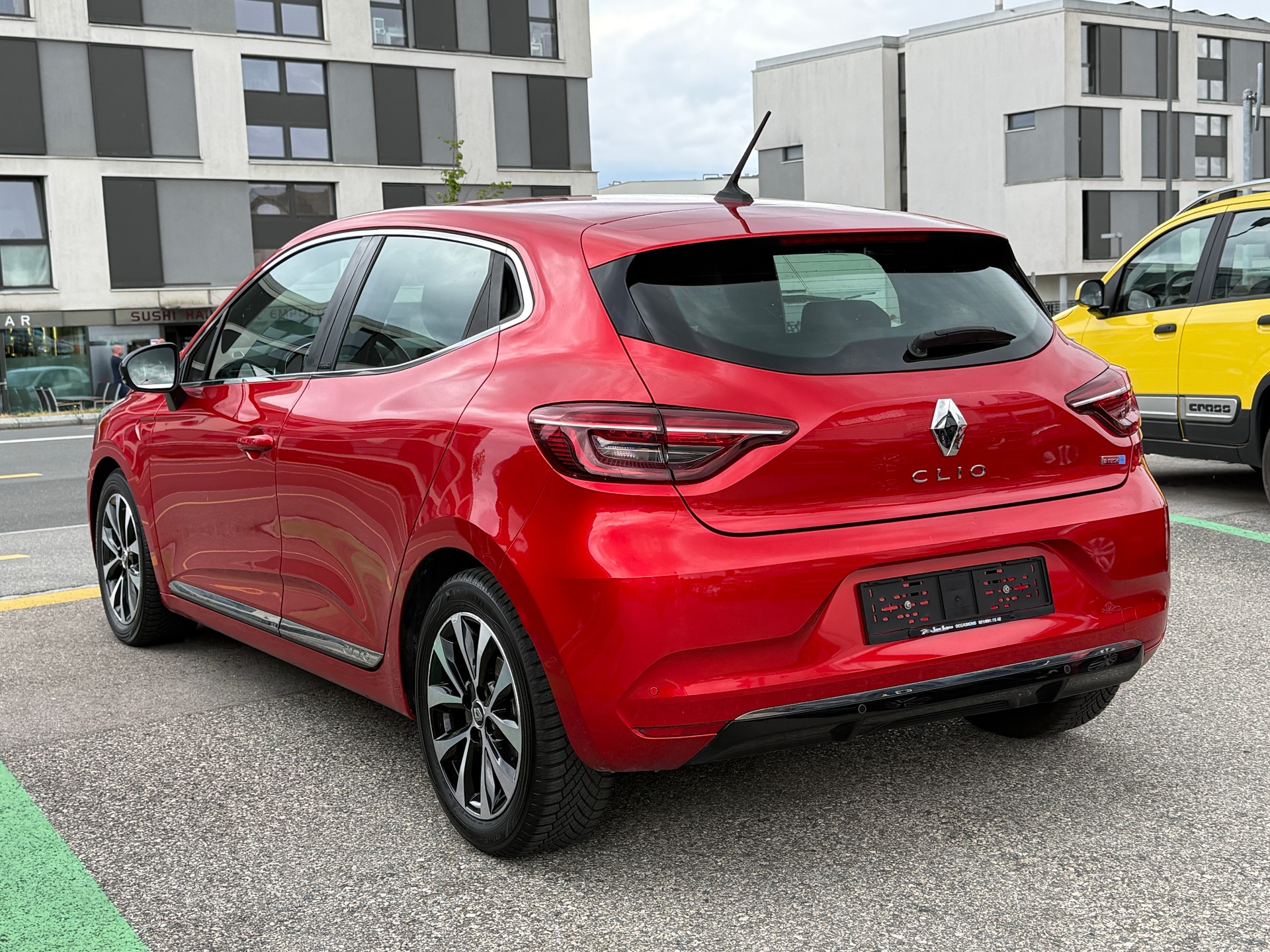 RENAULT Clio 1.6 E-Tech Intens-image-6