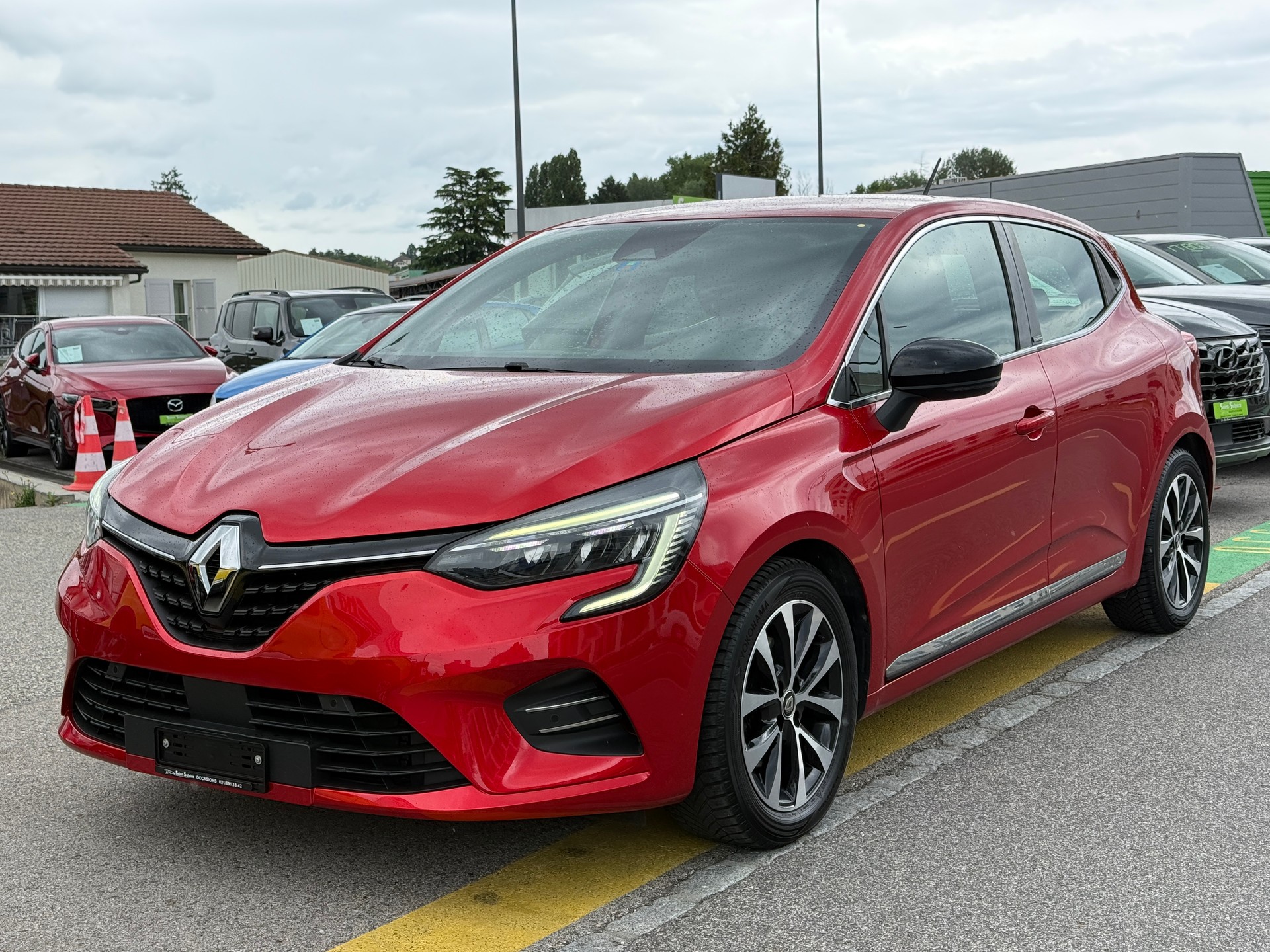 RENAULT Clio 1.6 E-Tech Intens-image-10