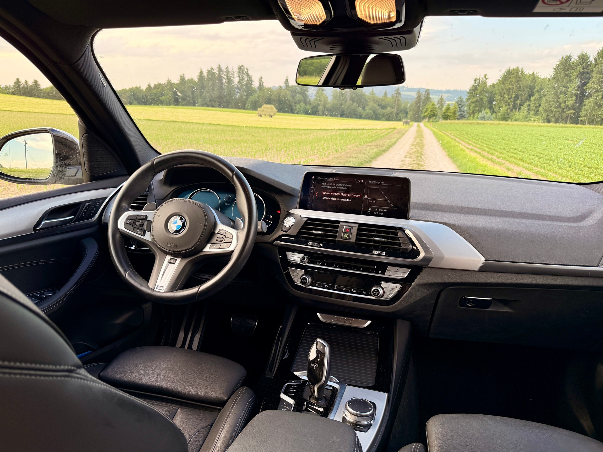 BMW 25d xDrive paddles-image-4