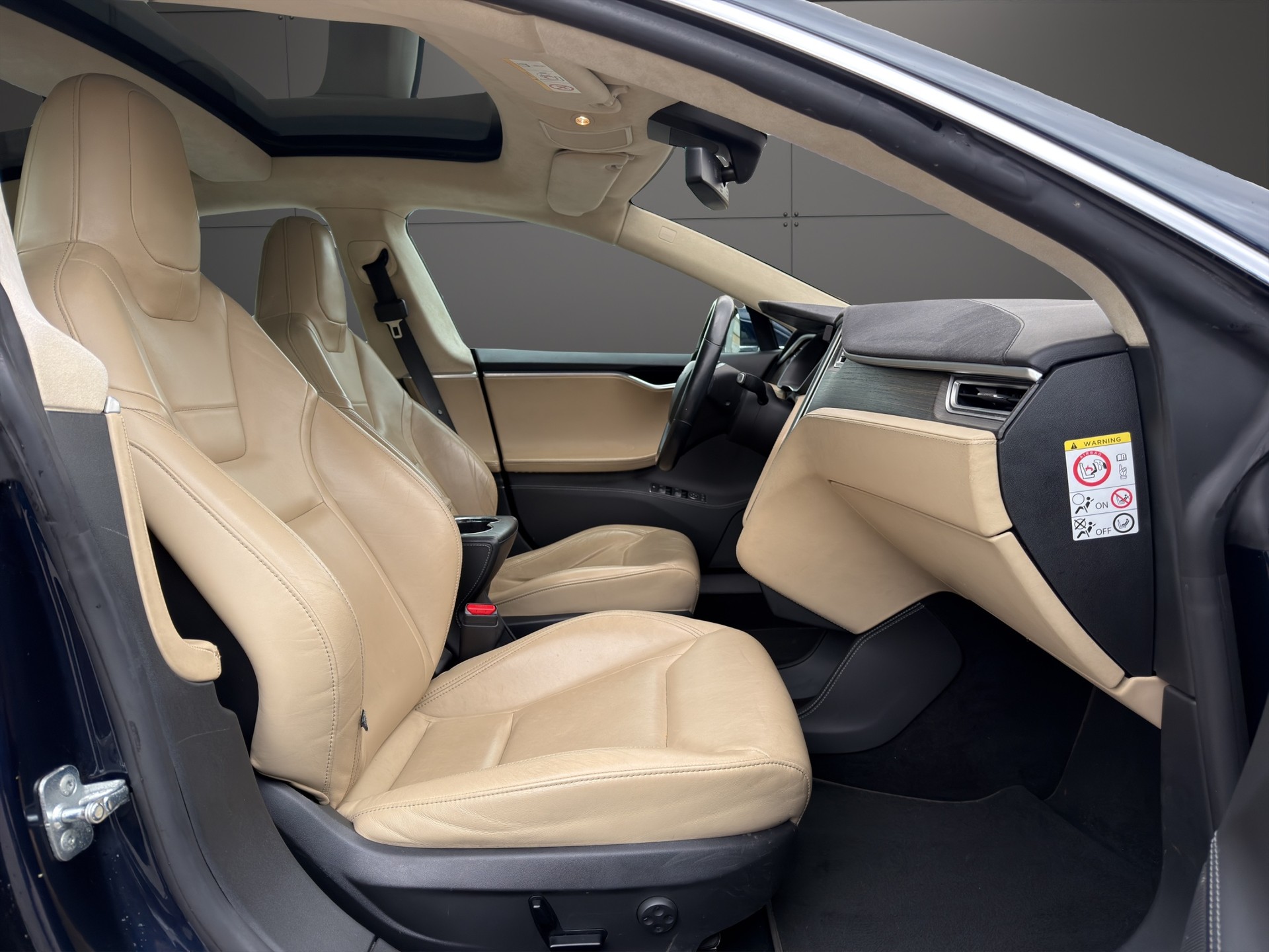 TESLA Model S 85 D Performance Panorama Dach-image-13