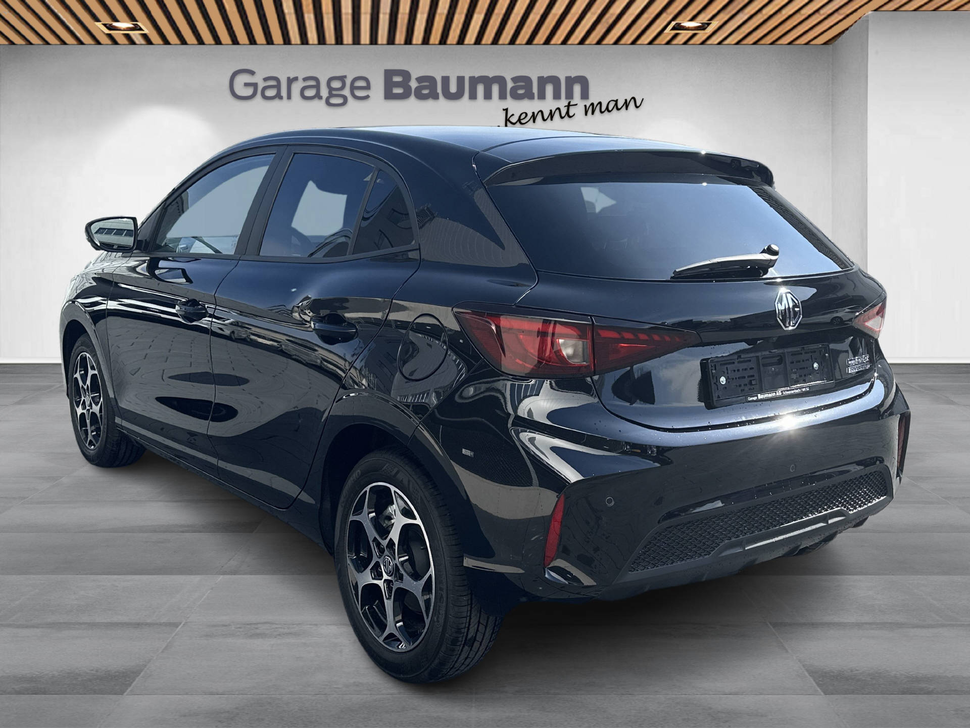 MG 3 1.5 Hybrid Luxury-image-3