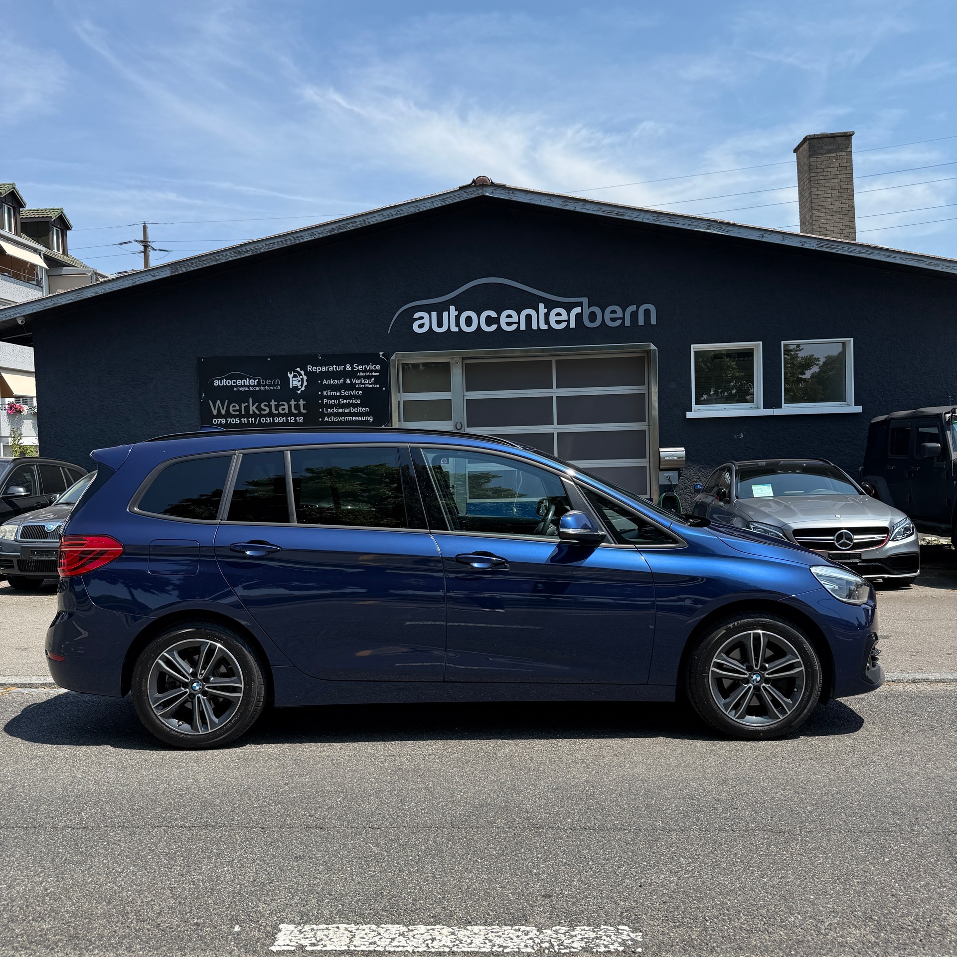 BMW 218i Gran Tourer DKG Sport Line-image-7