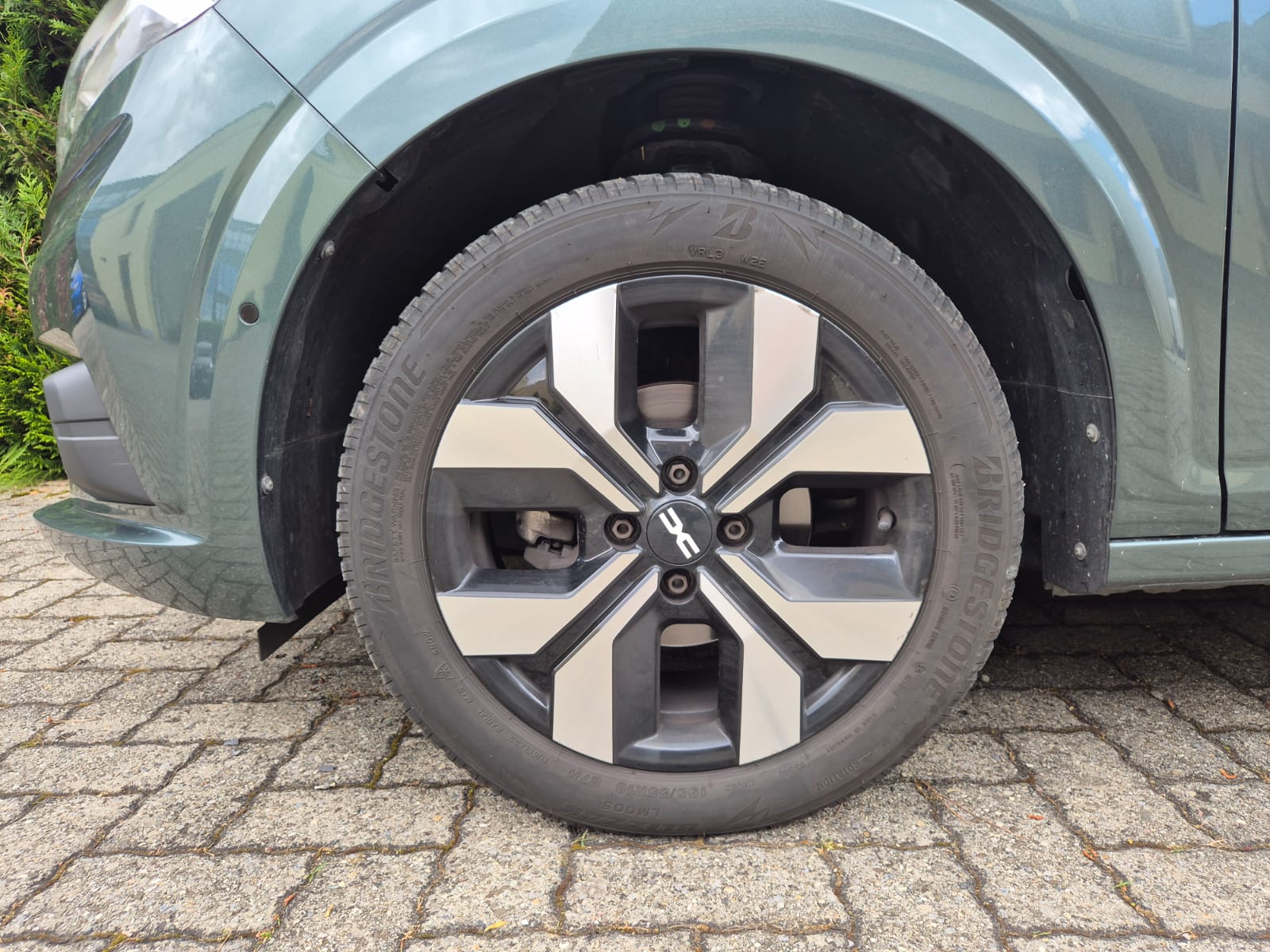 DACIA Sandero TCe 90 Journey CVT-image-30
