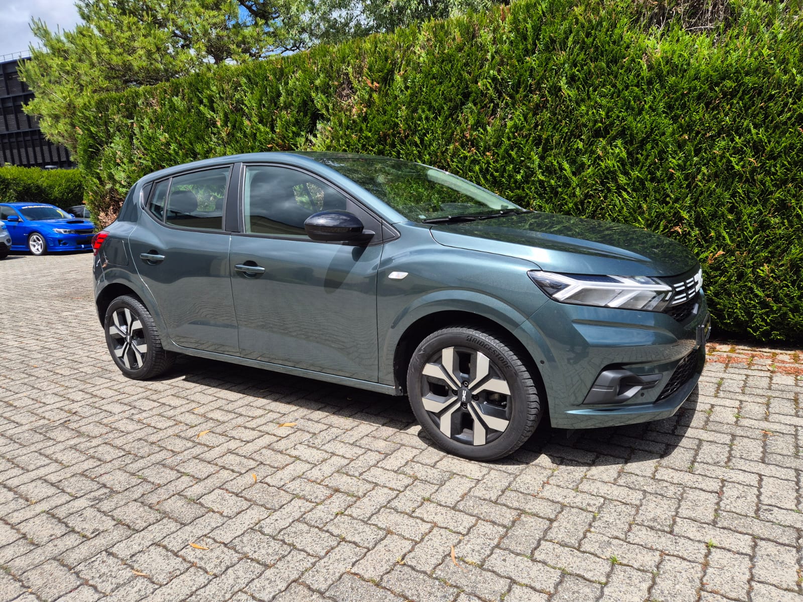 DACIA Sandero TCe 90 Journey CVT-image-1