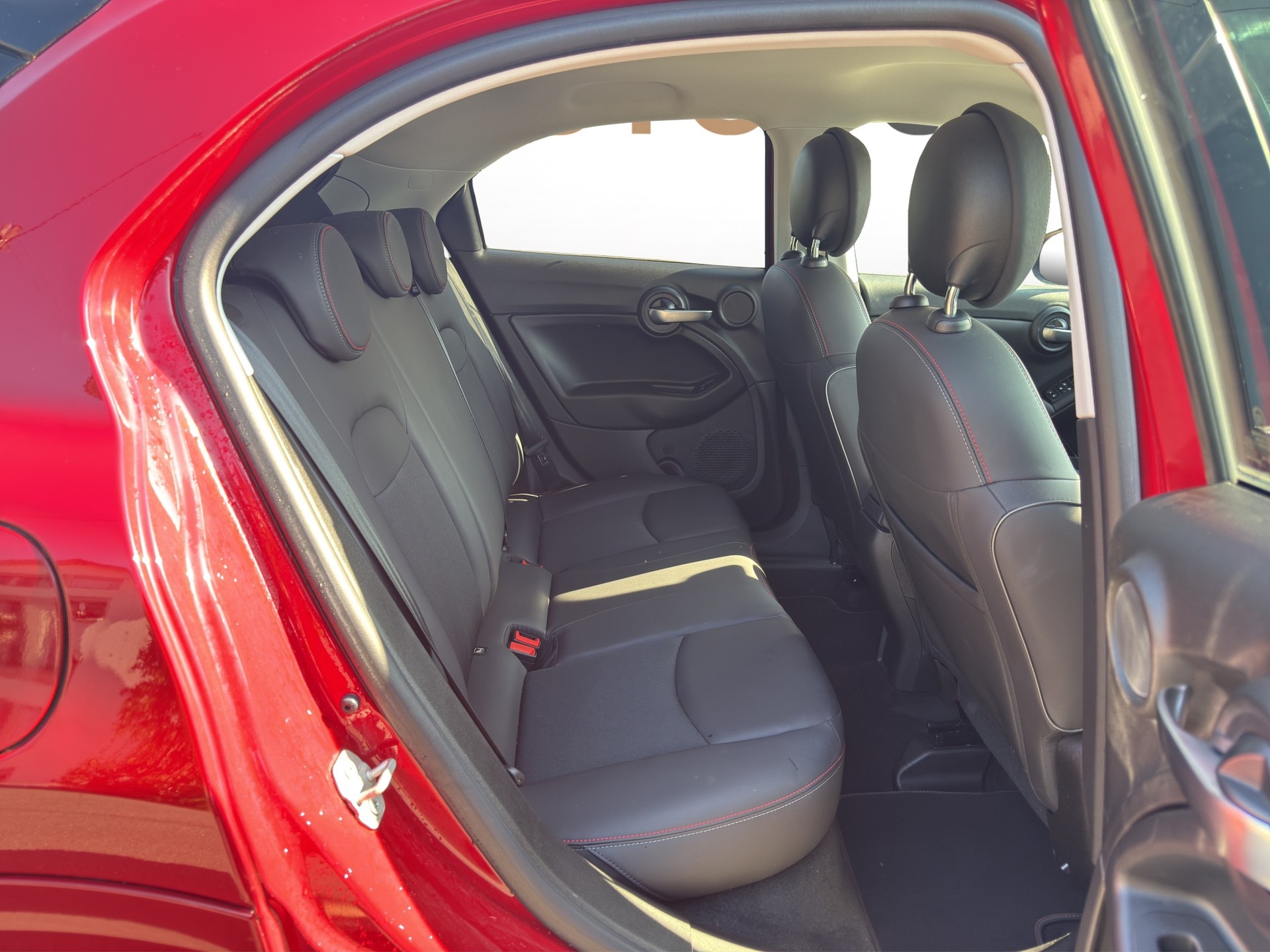 FIAT 500 X 1.5 Hybrid Sport-image-11