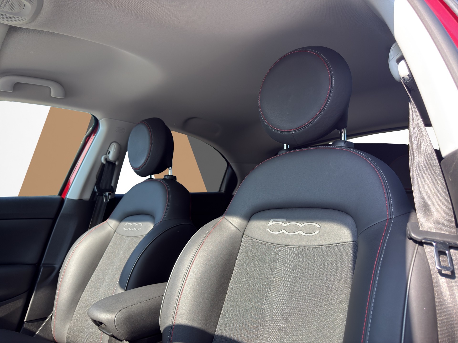 FIAT 500 X 1.5 Hybrid Sport-image-19
