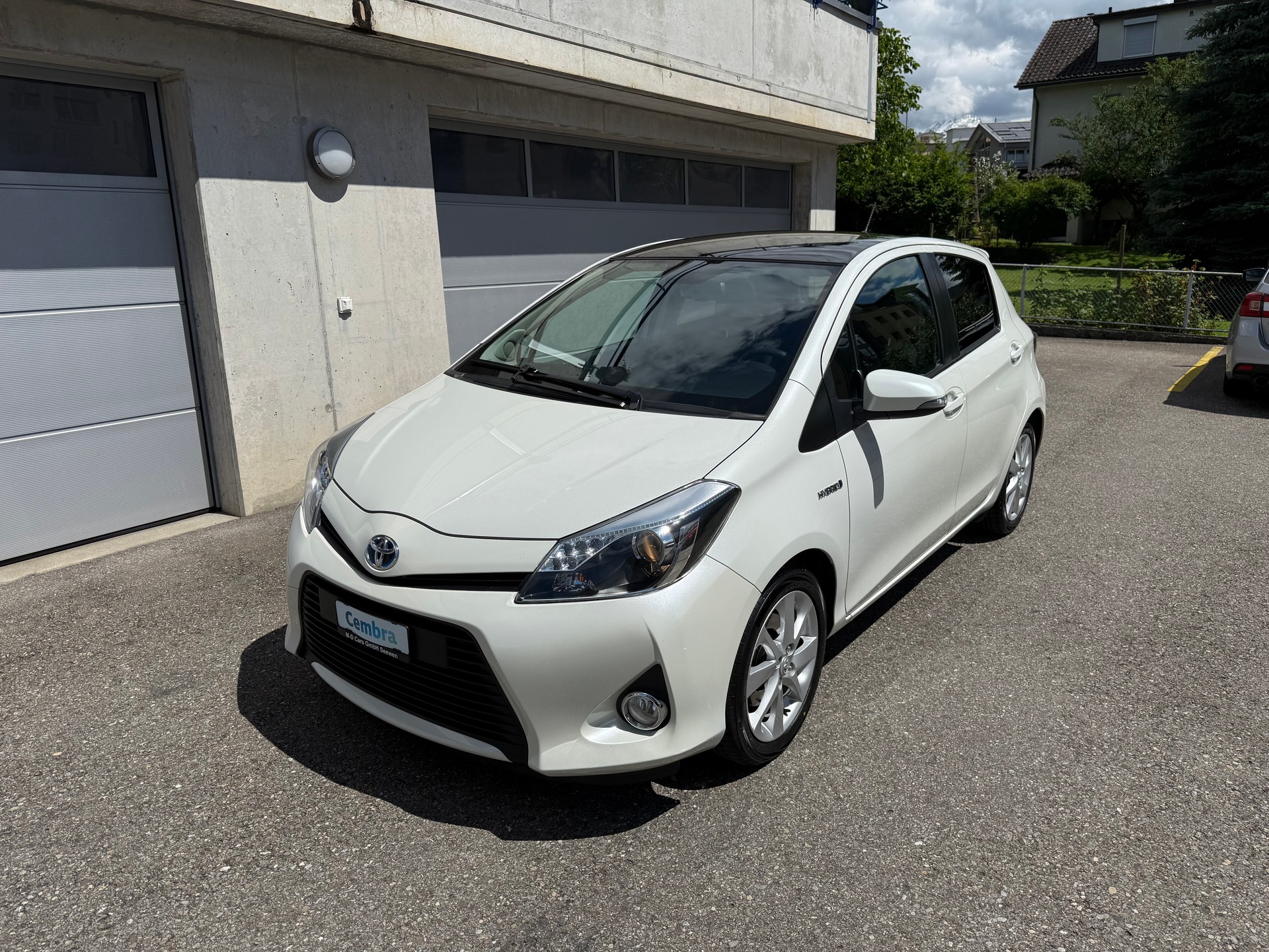 TOYOTA Yaris 1.5 VVT-i Hybrid Sol Premium CVT-image-7