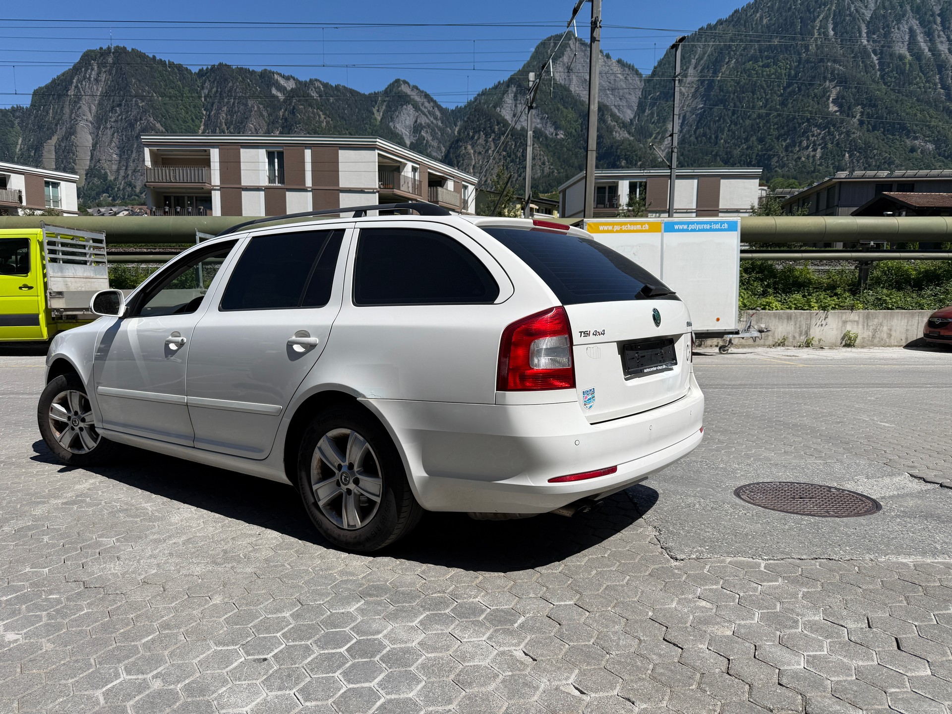 SKODA 1.8 T-FSI Adventure 4x4-image-2